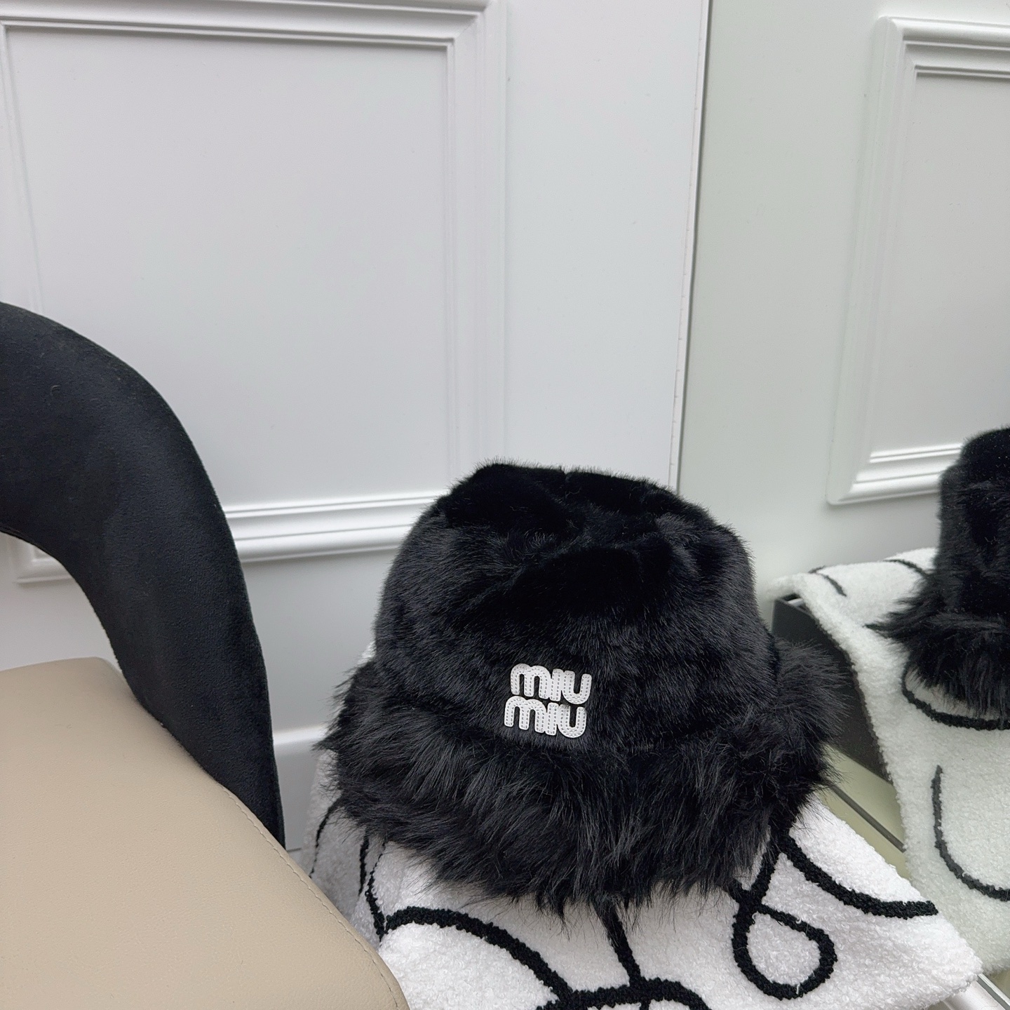 🎀MIU MIU 上新‼️ 冬款水貂毛渔夫帽