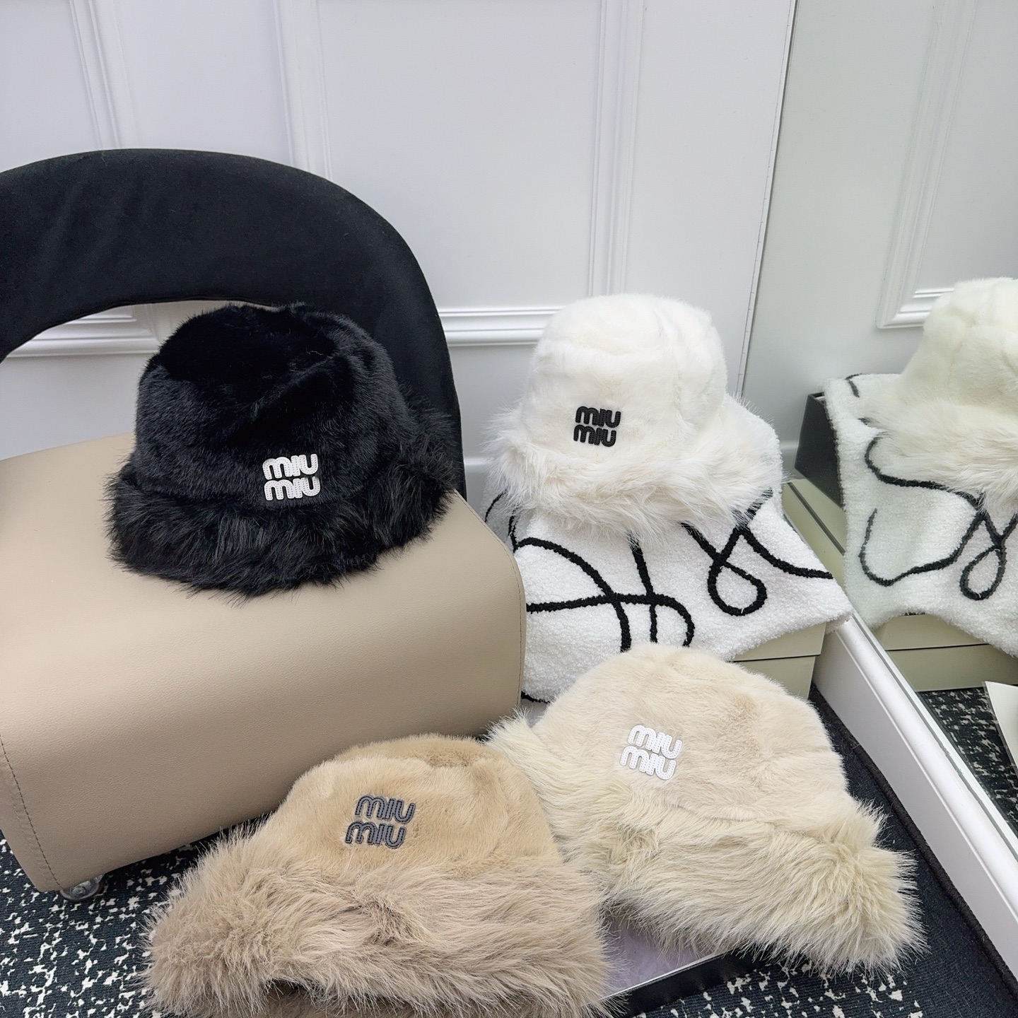 🎀MIU MIU 上新‼️ 冬款水貂毛渔夫帽