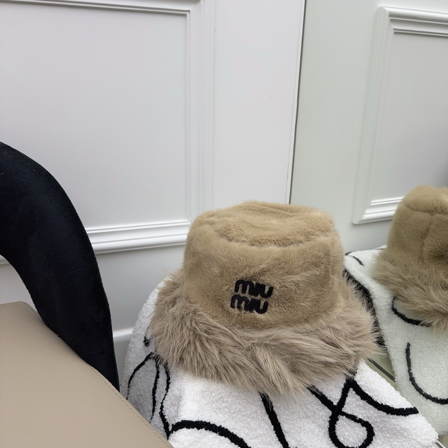 🎀MIU MIU 上新‼️ 冬款水貂毛渔夫帽