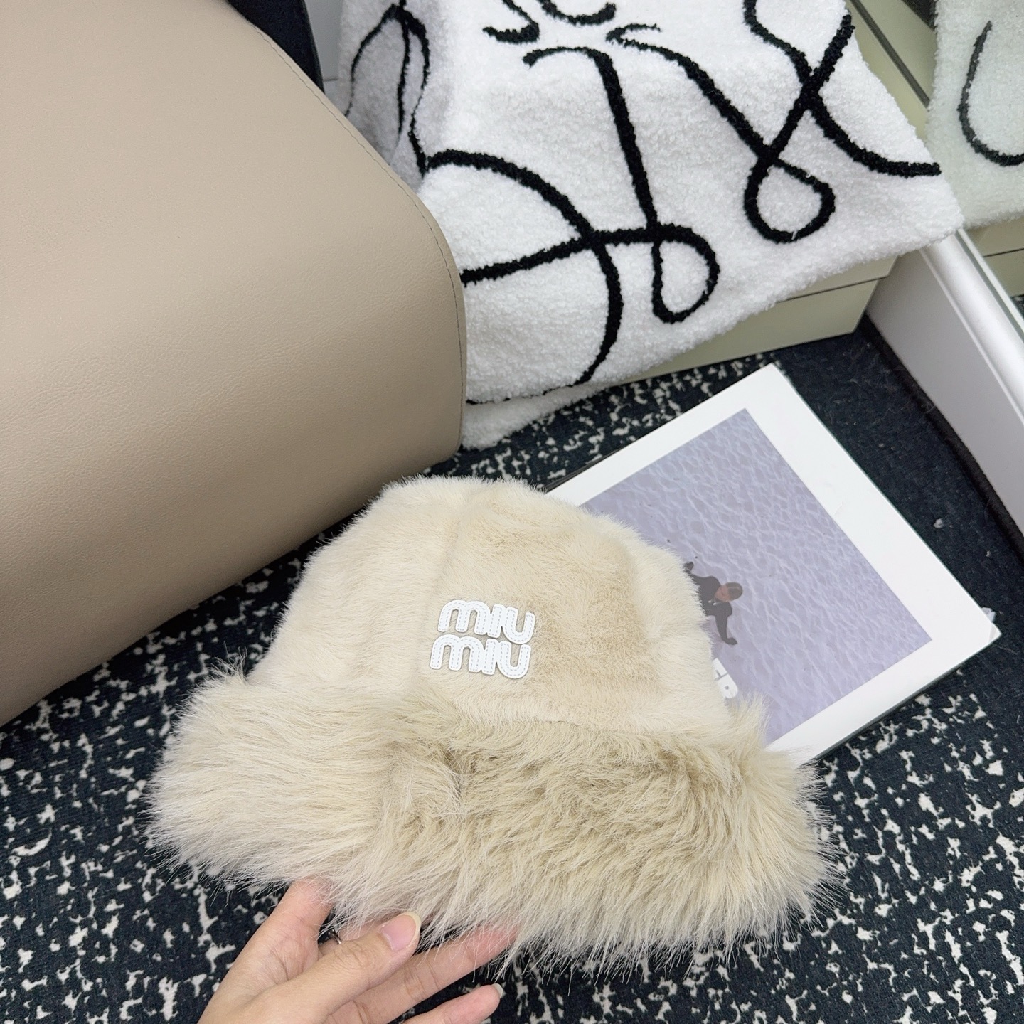 🎀MIU MIU 上新‼️ 冬款水貂毛渔夫帽