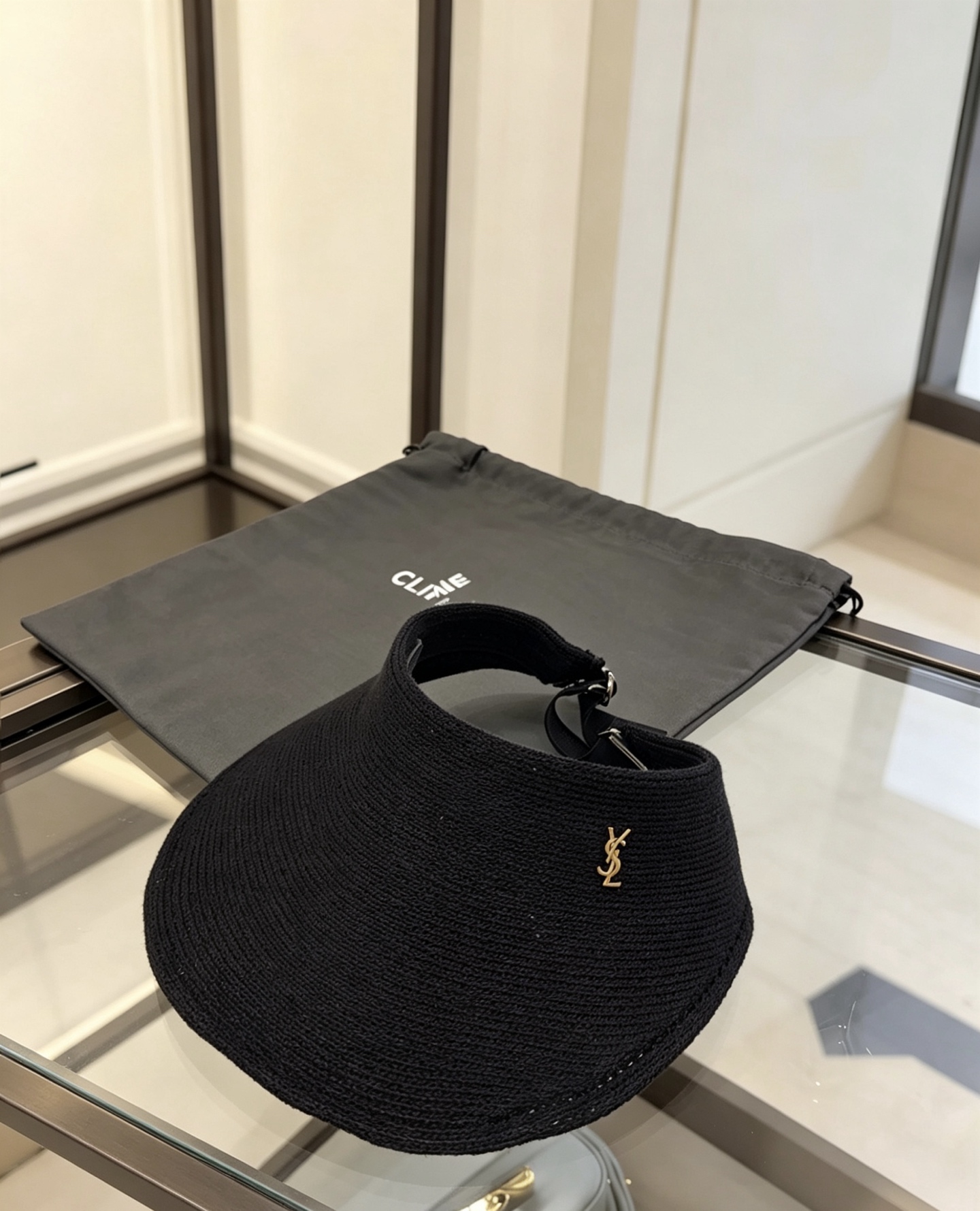Saint Laurent Ysl 新款空顶帽