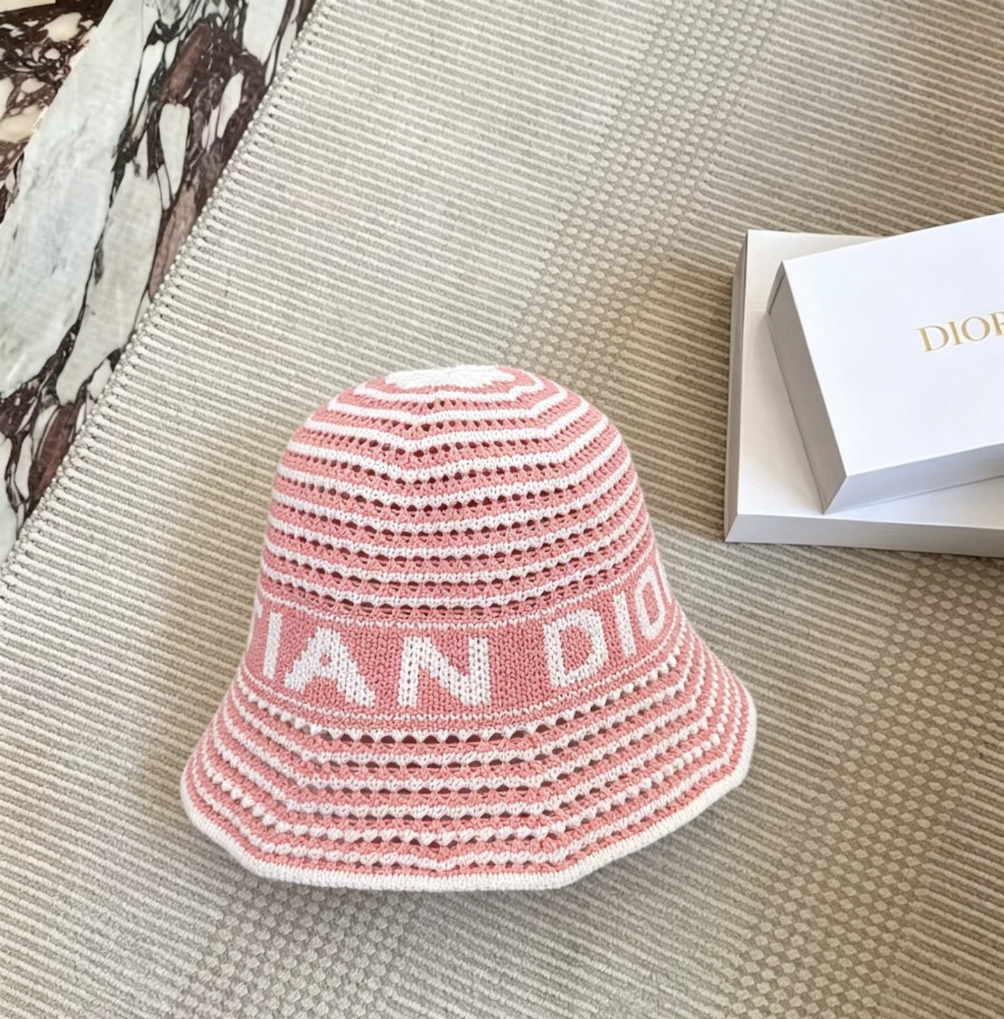 NO:884187,DIOR atmospheric striped bucket hat, hollow knitted, breathable and not stuffy!  hat straw hat bucket hat baseball cap, hat, dior, espadrilles, hats19860909DIOR 氛围感条纹渔夫帽 镂空针织 透气不闷热 ！帽子草帽渔夫帽棒球帽,帽子,dior,espadrilles,hats,hat