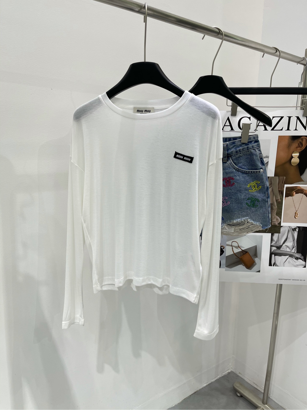 MiuMiu Vêtements T-Shirt Noir La couleur violette Blanc Coton élastique Série printemps Fashion Manches longues