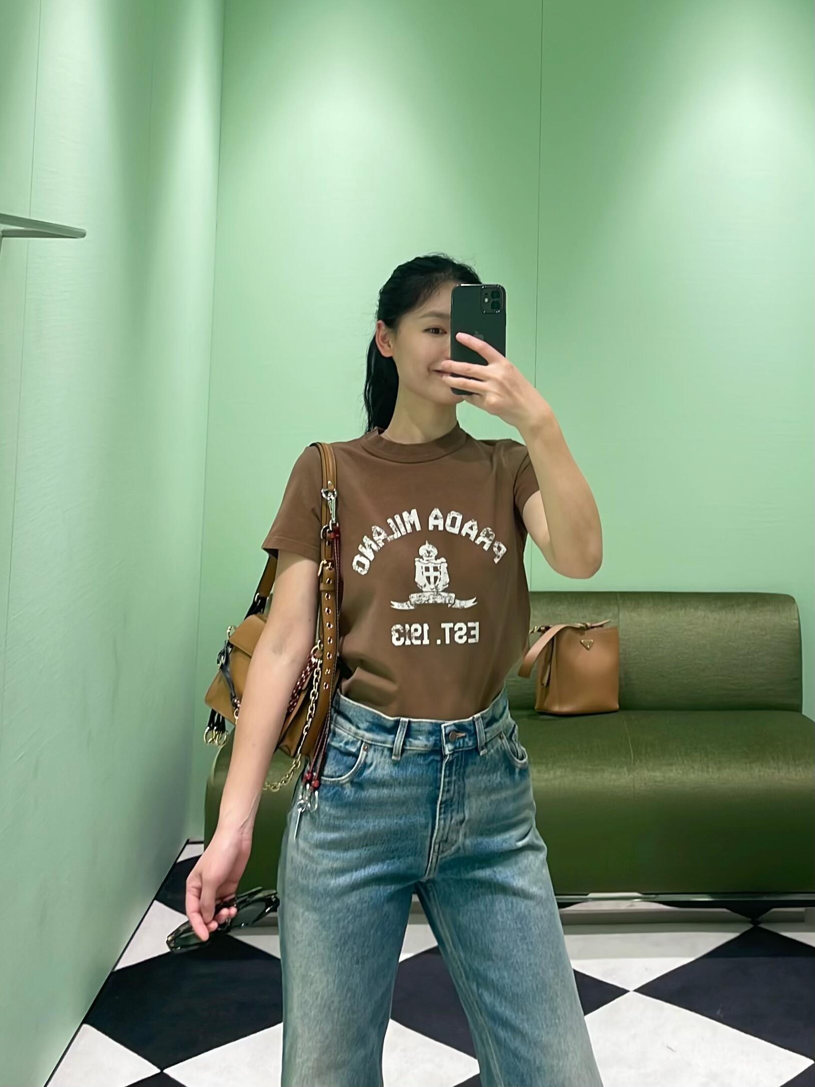 NO:296059,Reference for upper body effect, alexander wang19860909上身效果参考,,alexander wang,Women's clothing