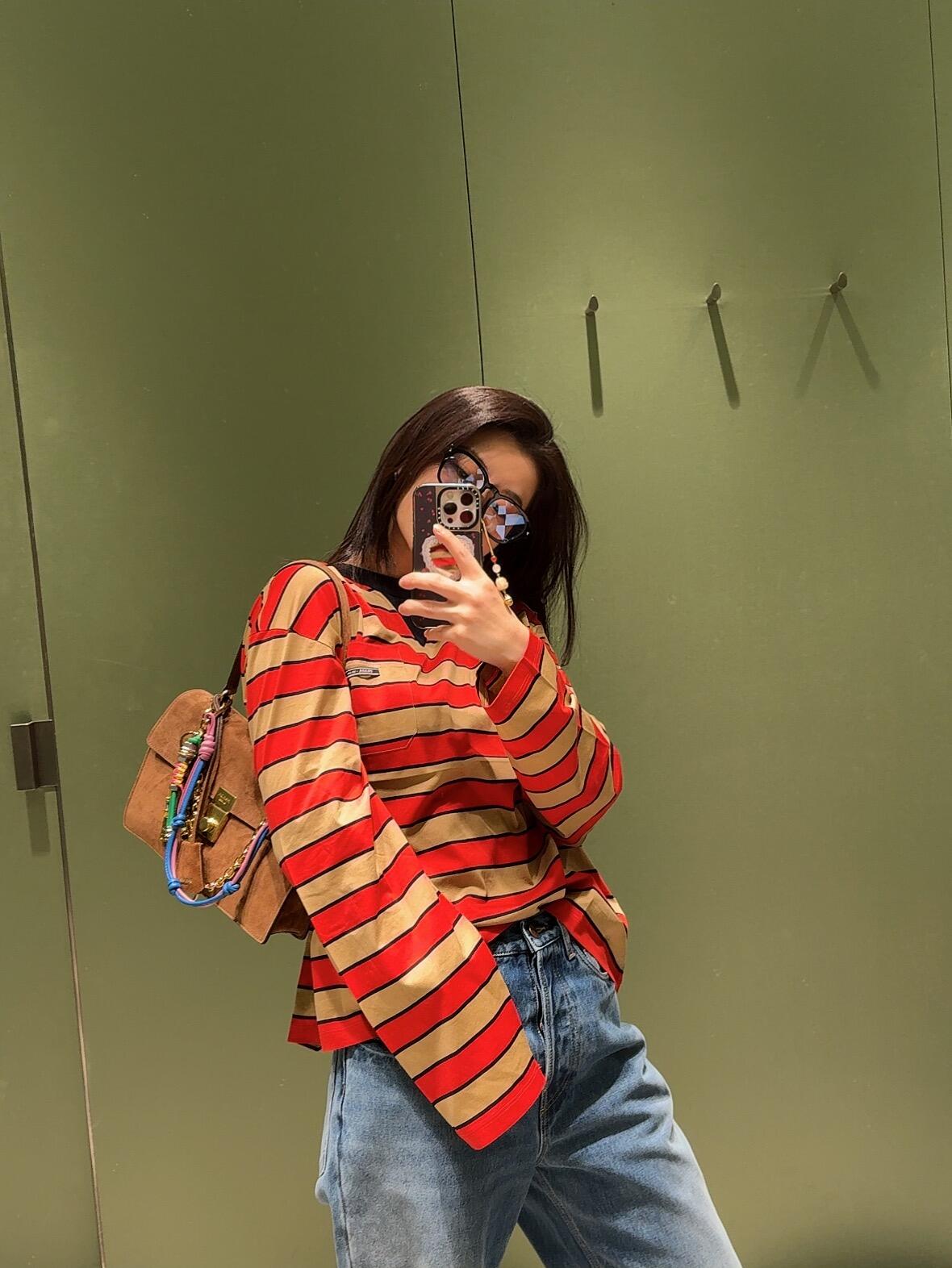 NO:296037,Loose version, you can wear it alone, alexander wang19860909宽松版,打底单穿都可以,,alexander wang,Women's clothing