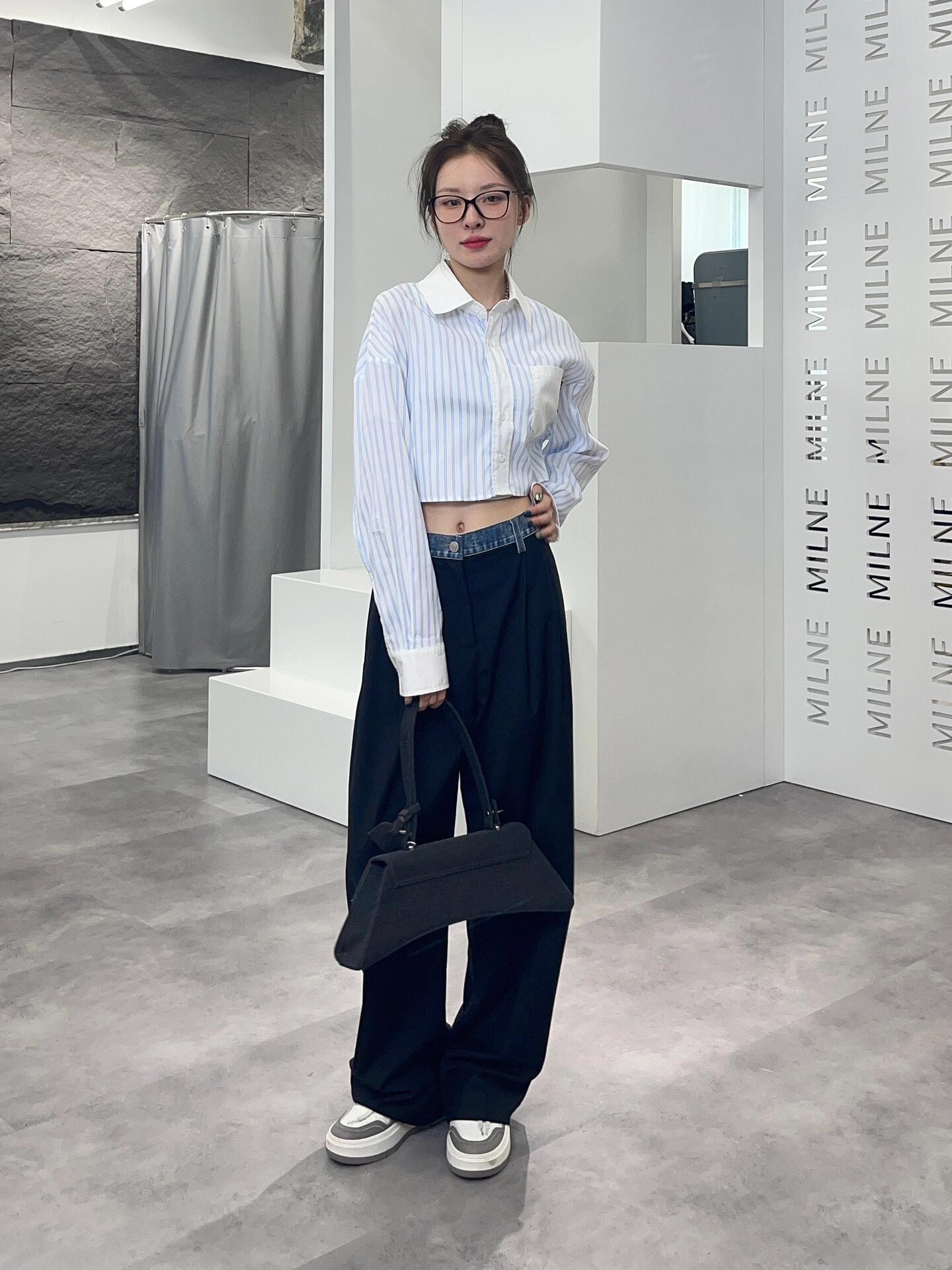 NO:317043,A very nice set, and the pants are also made, alexander wang19860909很好看的一套,裤子也在做,,alexander wang,Women's clothing
