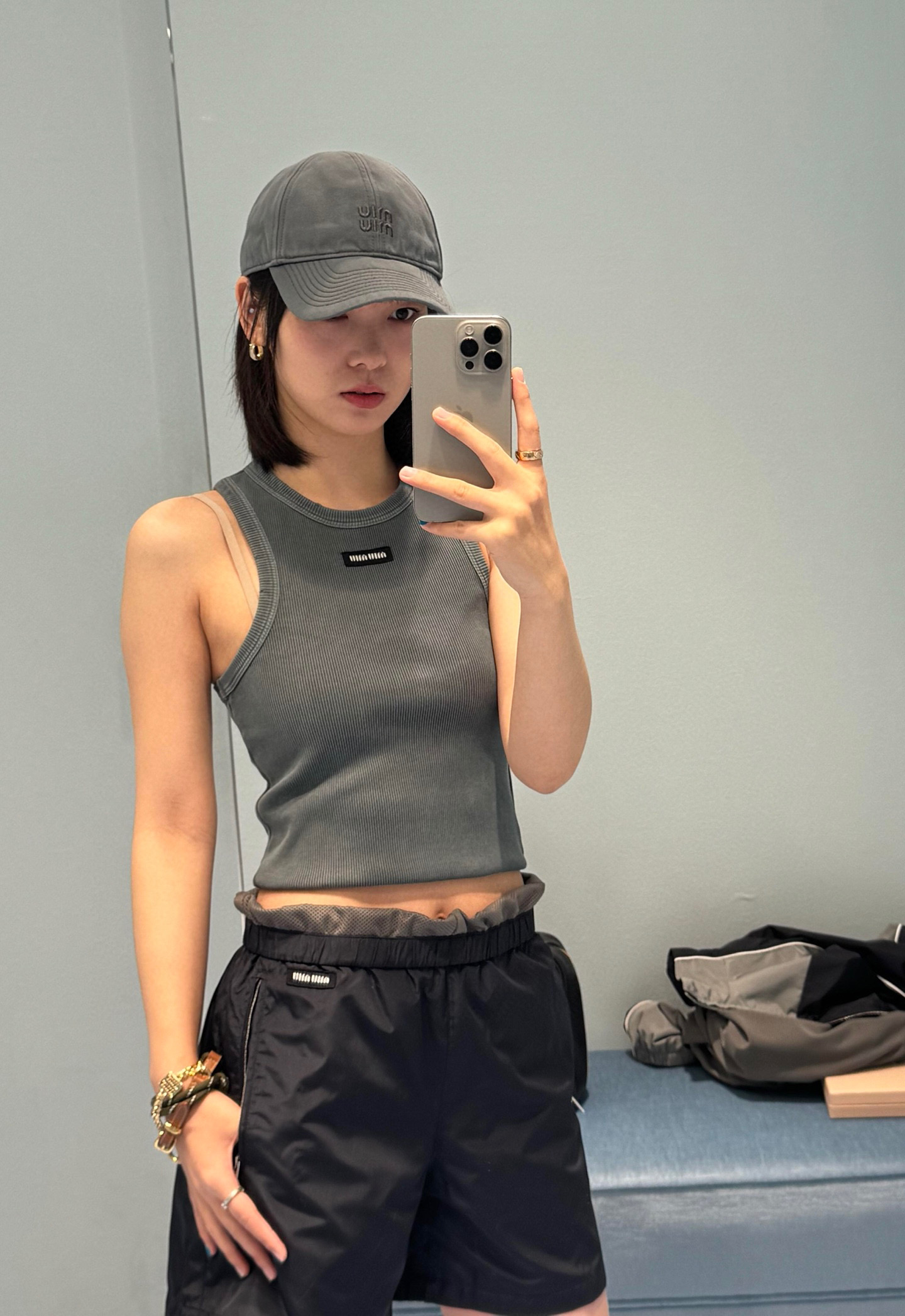 NO:323825,Match with vest ~ one set, alexander wang19860909搭配背心～一套有,,alexander wang,Women's clothing