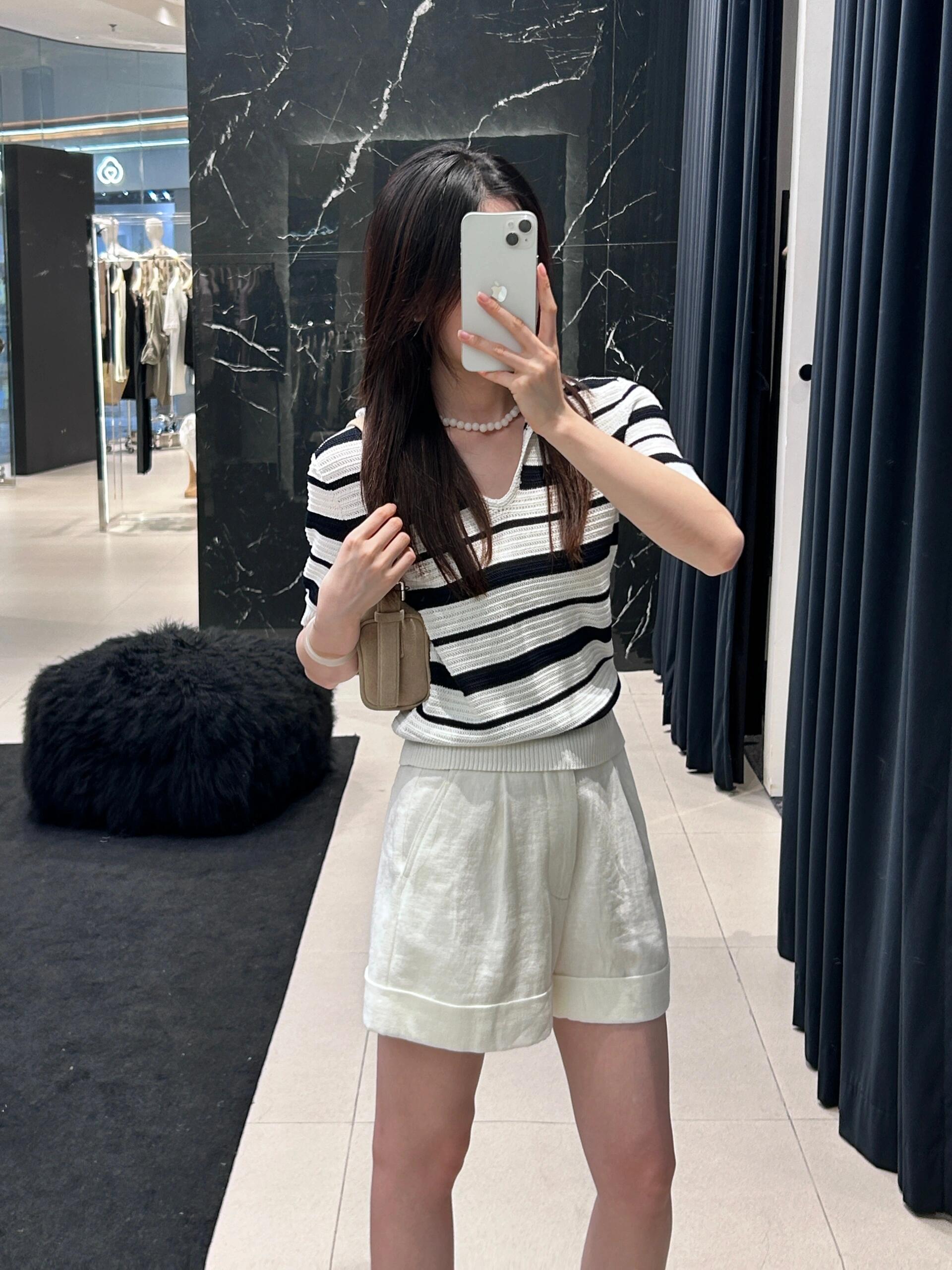 NO:428715,A super nice knitted top, alexander wang19860909超好看的一件针织上衣,,alexander wang,Women's clothing