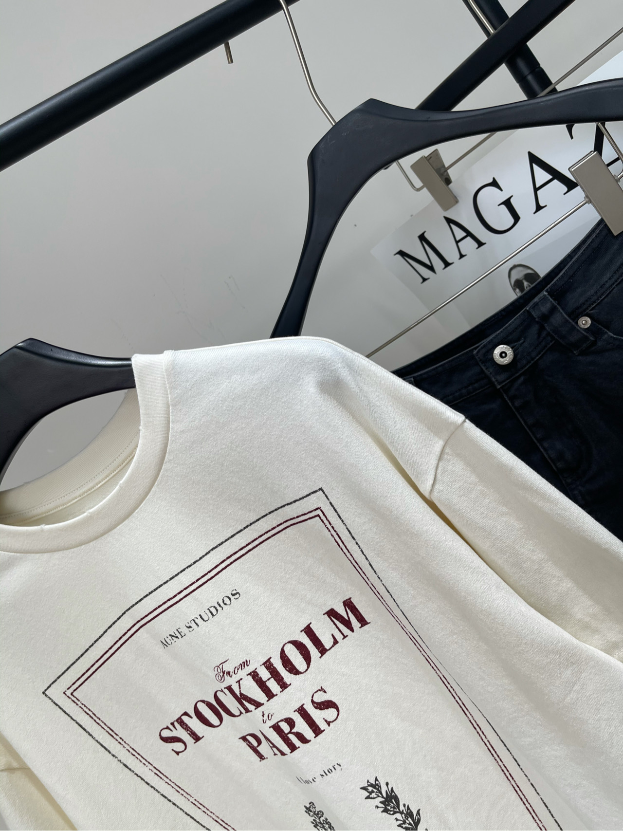 【AC米杏色做旧字母假两件长袖T】🔺，面料：全棉颜色：米杏色𝐀𝐜𝐧𝐞 𝐬𝐭𝐮𝐝𝐢𝐨*｜联名款网纱假两件长