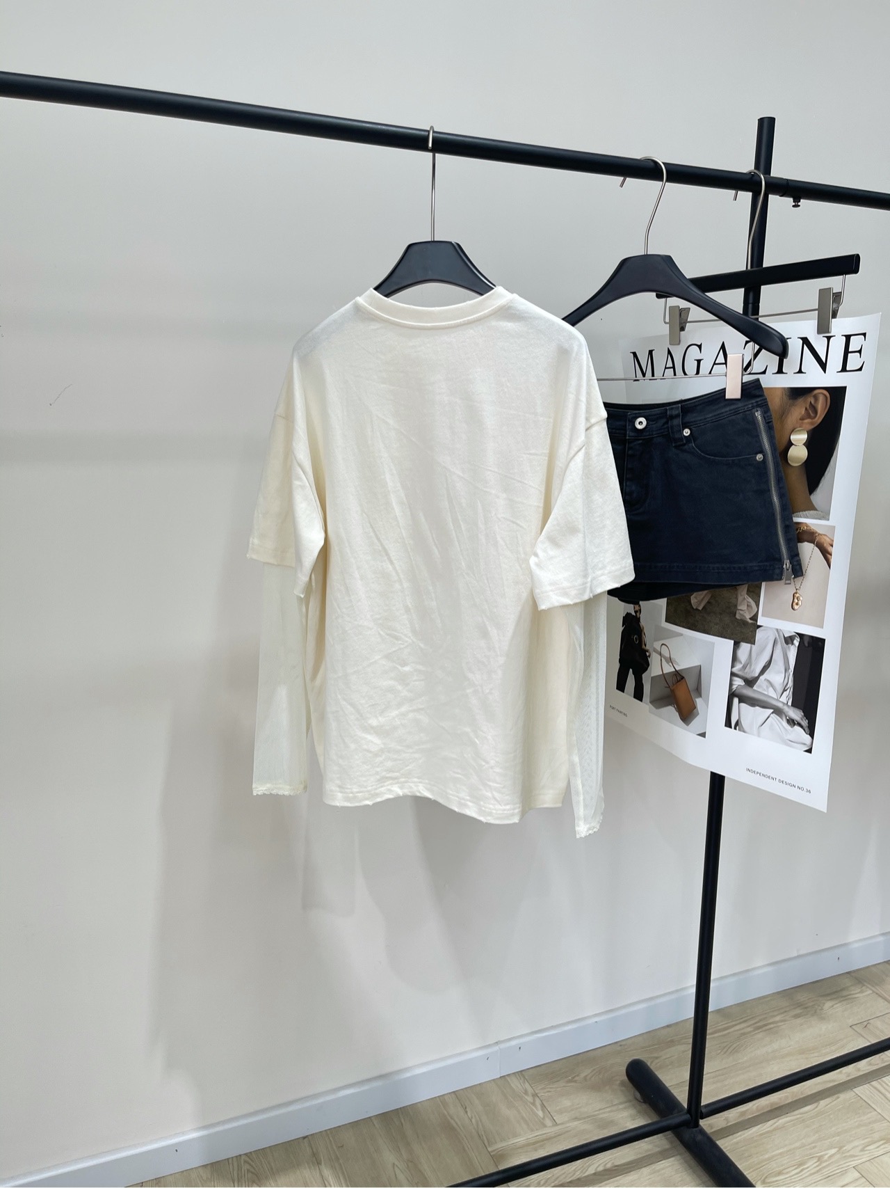 【AC米杏色做旧字母假两件长袖T】🔺，面料：全棉颜色：米杏色𝐀𝐜𝐧𝐞 𝐬𝐭𝐮𝐝𝐢𝐨*｜联名款网纱假两件长