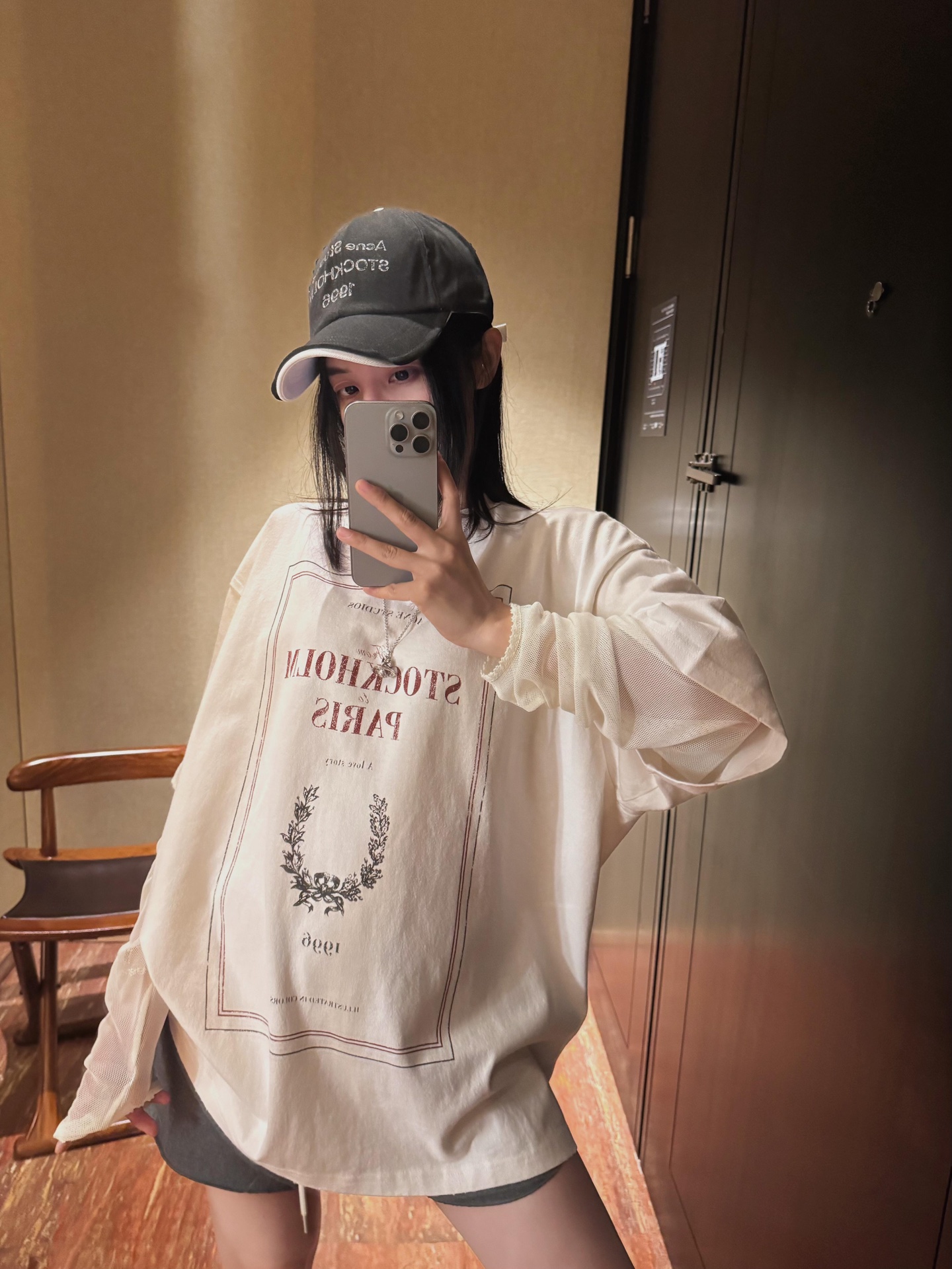NO:439950,I really love Acne's T-shirt!  !  All of them are for me!  Two fakes look so good, very popular, acne studios, tees, t-shirt, alexander wang19860909Acne这件t恤我真的爱惨了！！都给我入啊！ 假两件太好看了 很火,,acne studios,tees，t-shirt,alexander wang,Women's clothing
