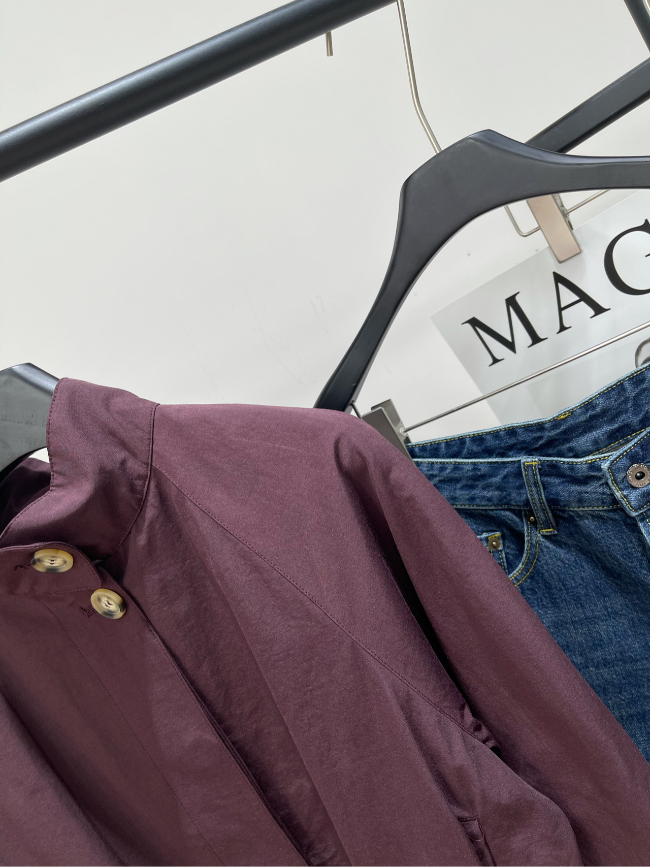 【loe酒红色立领短款夹克外套】🔺，面料：棉+锦纶颜色：酒红罗意威早秋新款，艺术🎨与穿搭双向奔赴🍂酒红短