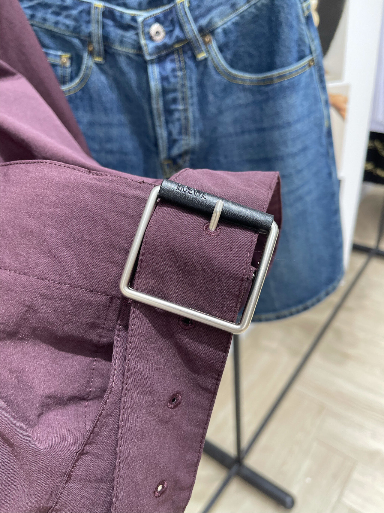 【loe酒红色立领短款夹克外套】🔺，面料：棉+锦纶颜色：酒红罗意威早秋新款，艺术🎨与穿搭双向奔赴🍂酒红短