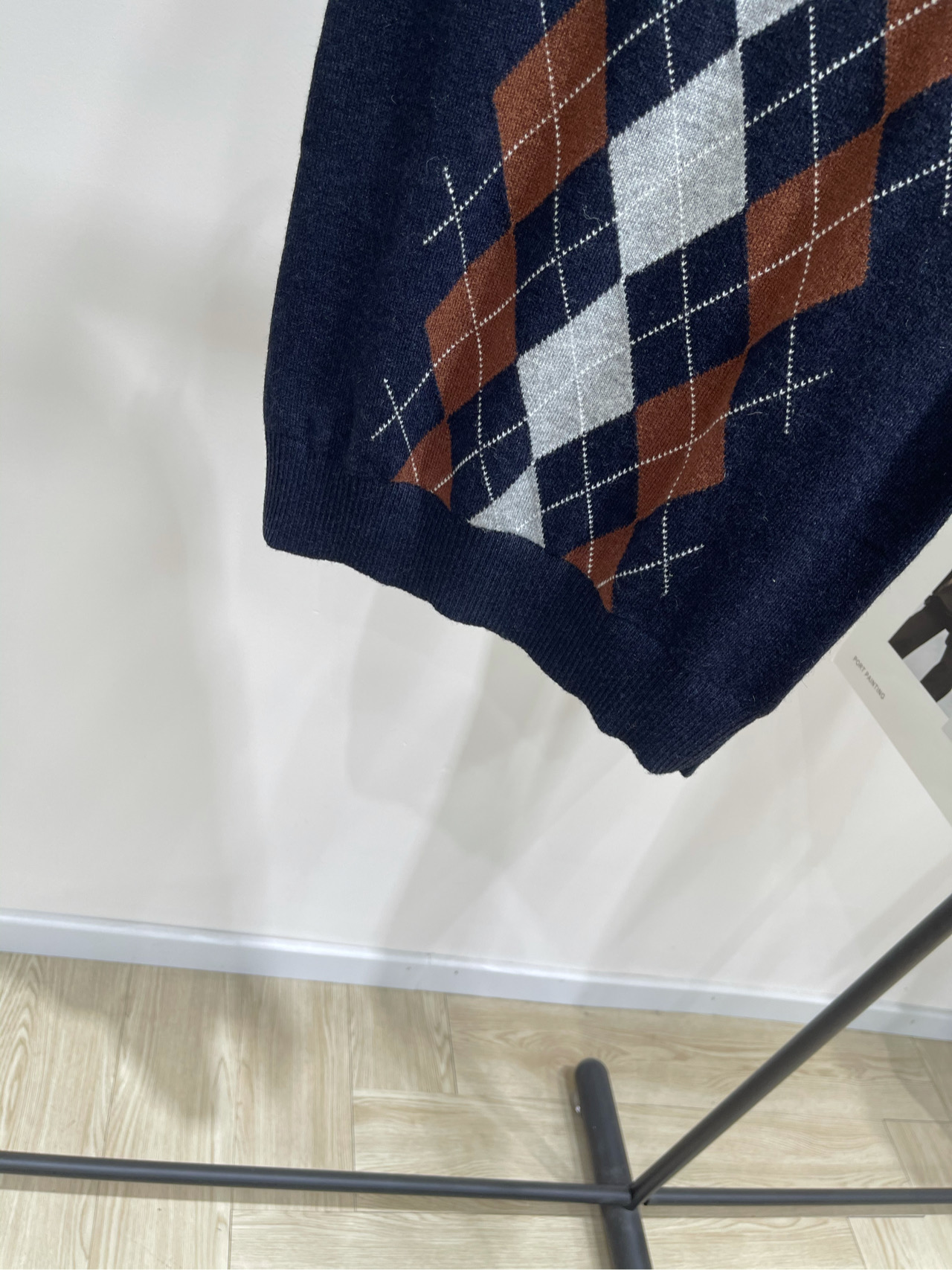 【M藏蓝菱格圆领针织短袖】🔺，面料：羊毛羊绒混纺颜色：藏蓝菱格2025秋冬新款撞色菱格羊绒针织短袖复古撞