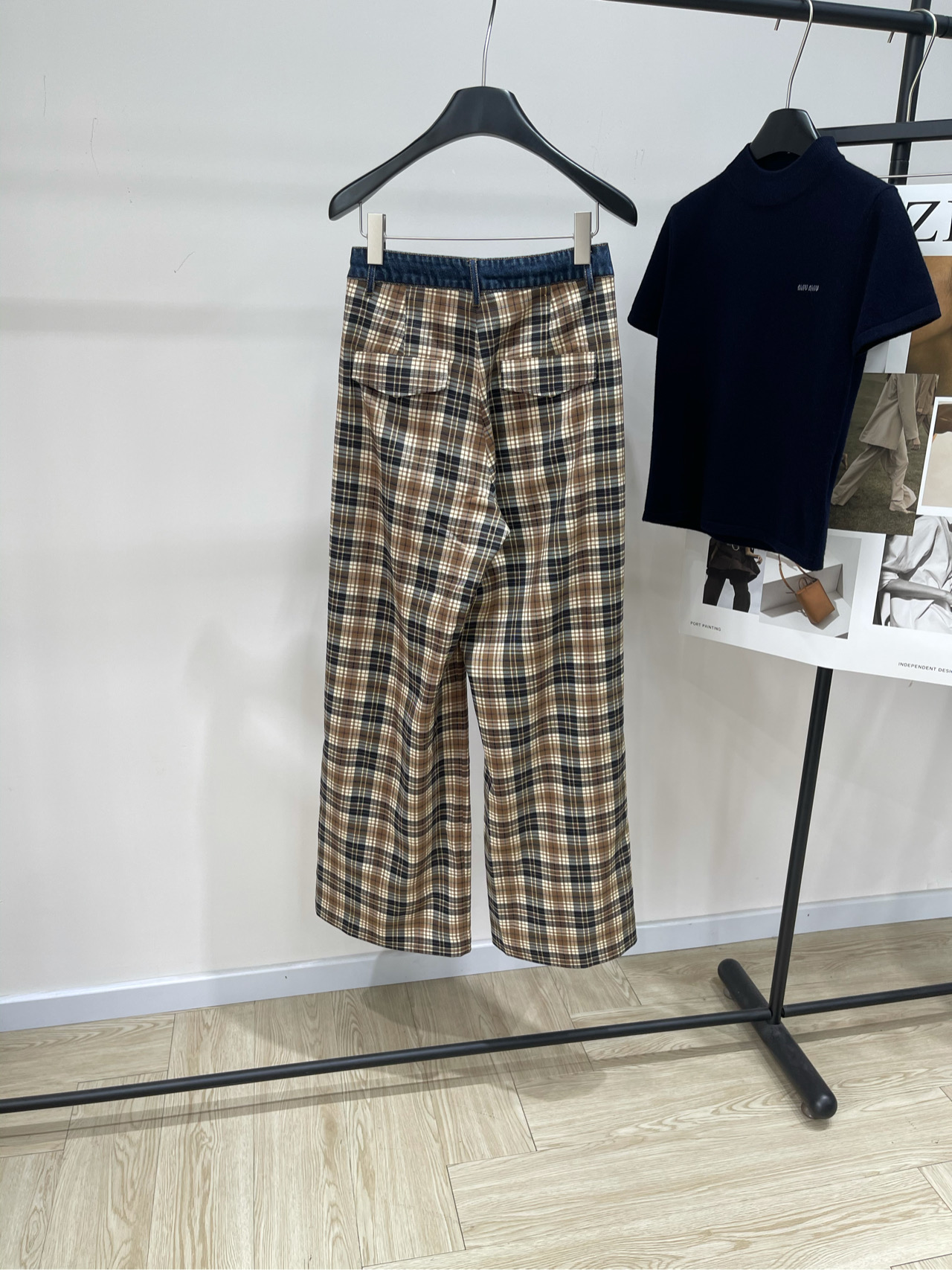 【Ann牛仔边棕色格纹休闲长裤】🔺，面料：棉聚酯纤维混纺颜色：棕色格纹25ss 牛仔拼接棕格纹宽松垂感阔