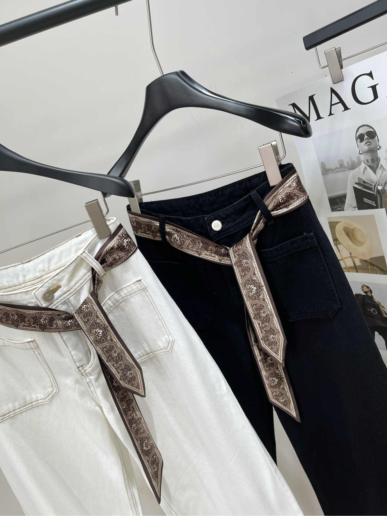 【丝巾腰带牛仔长裤】🔺，面料：牛仔棉颜色：白色、黑色🆕小众设计师品牌 25Fw早秋新款 丝巾双口袋牛仔裤