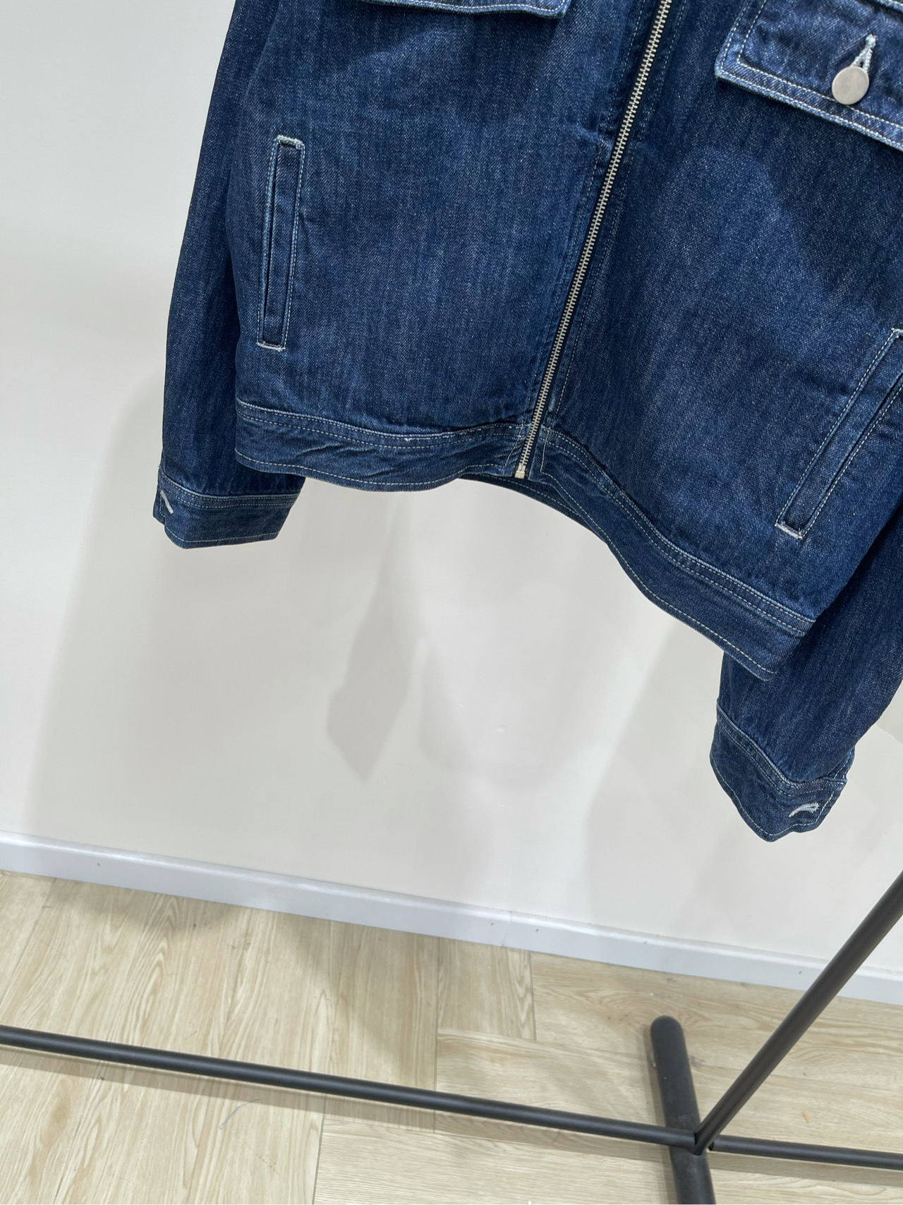 【Ash深蓝原色拉链牛仔外套】🔺，面料：牛仔棉颜色：深蓝AIM SH经典短款休闲口袋原色牛仔外套夹克谁懂