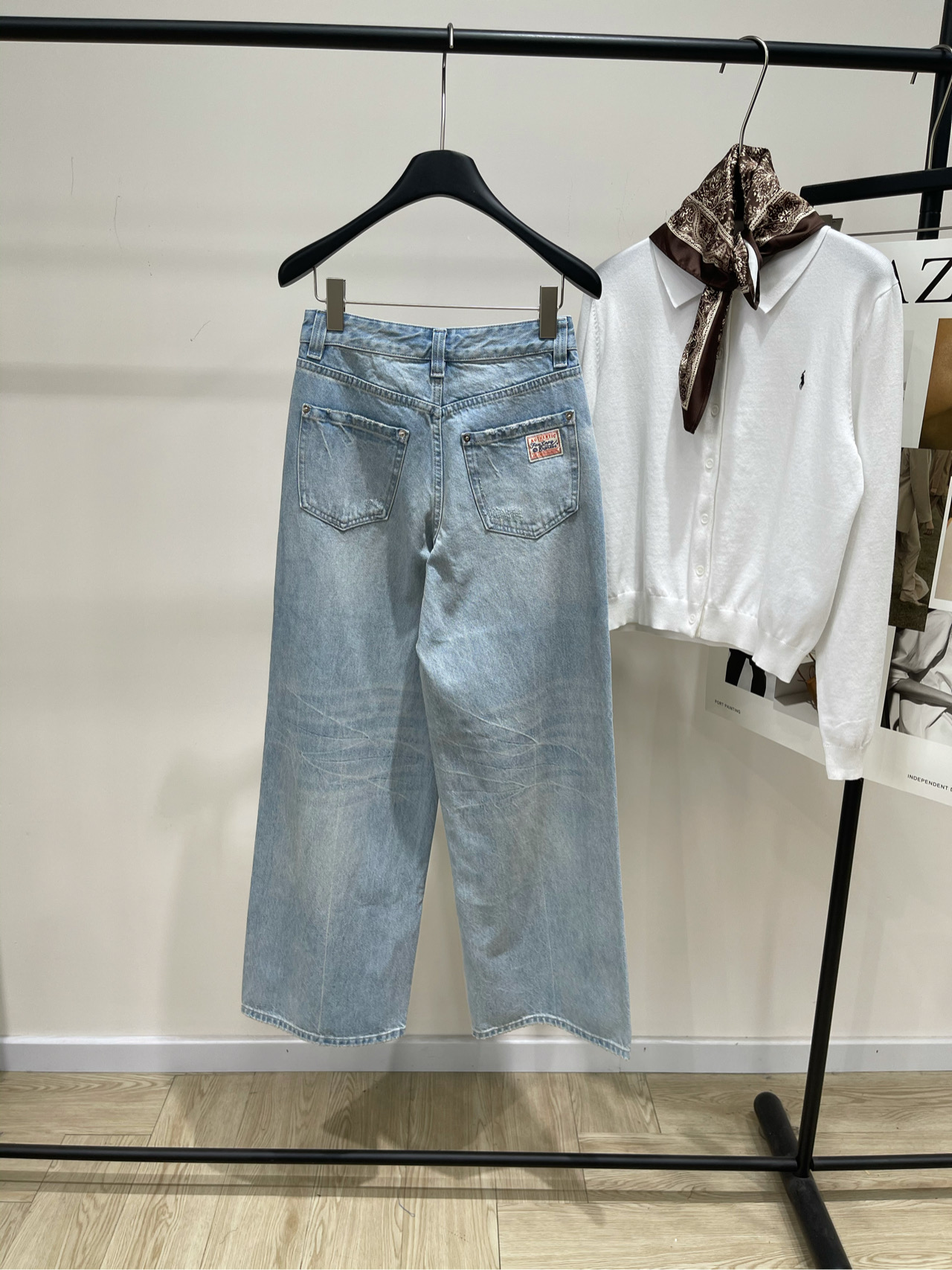 【欧阳娜娜浅蓝猫须牛仔裤】🔺，面料：牛仔棉颜色：浅蓝FAX COPY EXPRESS* · 浅蓝水洗鬼爪