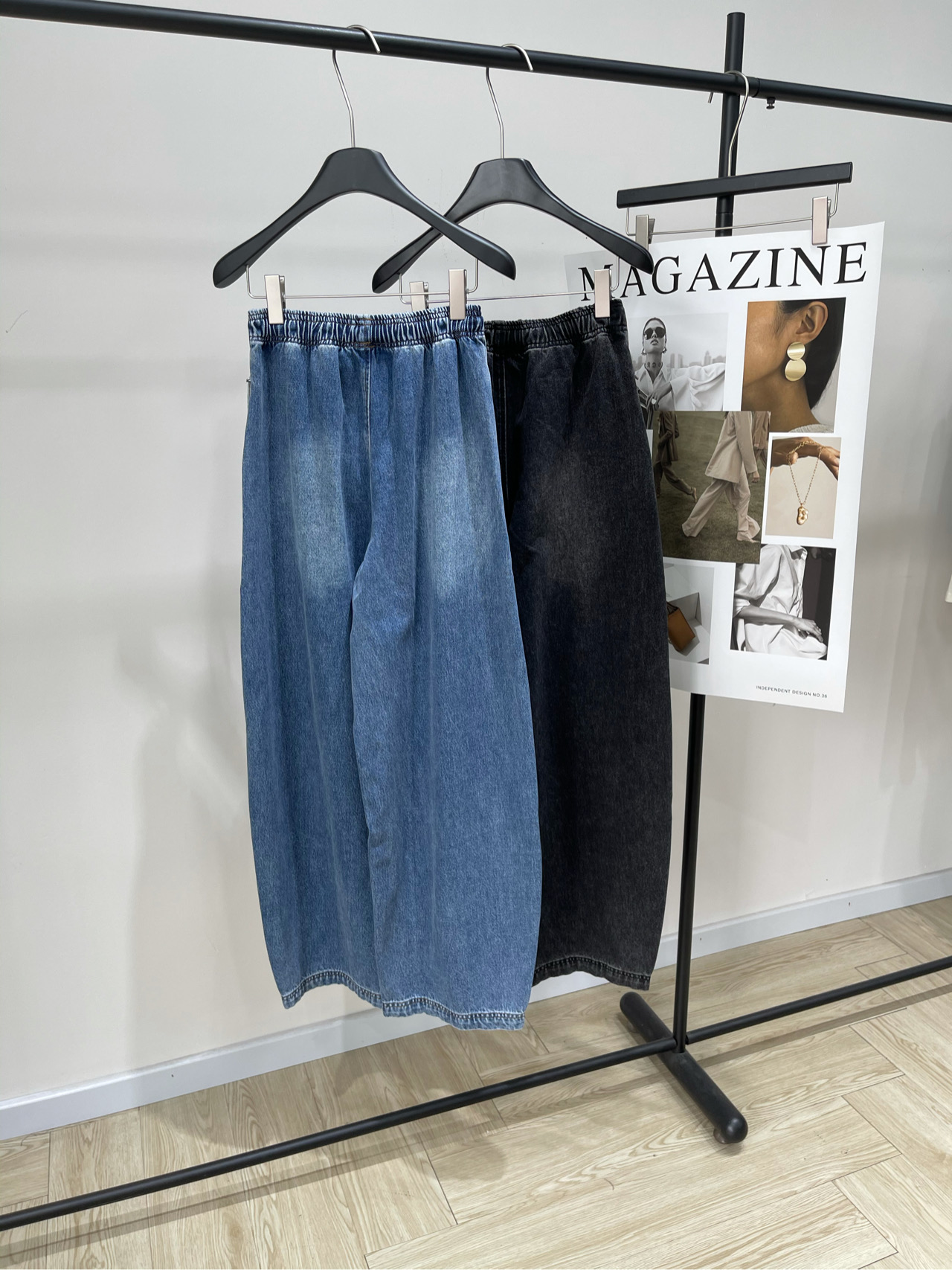 【大王抽绳浮雕字母廓形牛仔长裤】🔺，面料：牛仔棉颜色：蓝色、黑色𝐚𝐥𝐞𝐱𝐚𝐧𝐝*𝐰𝐚𝐧*| 大王松紧腰牛