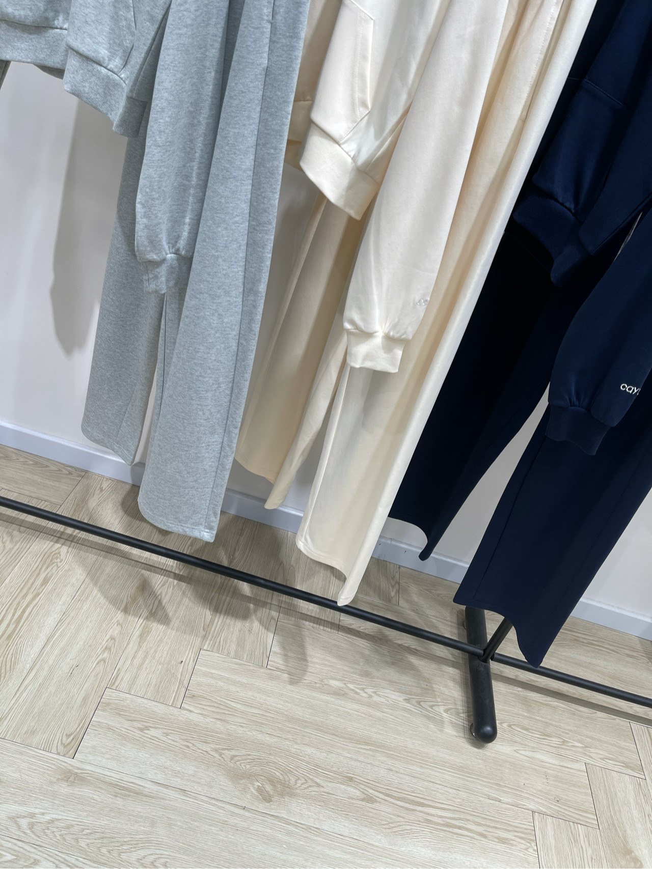 【Cayla连帽双腰头运动两件套】一套出售，不拆开🔺一套，面料：全棉颜色：灰色、米杏色、藏蓝色Cayla