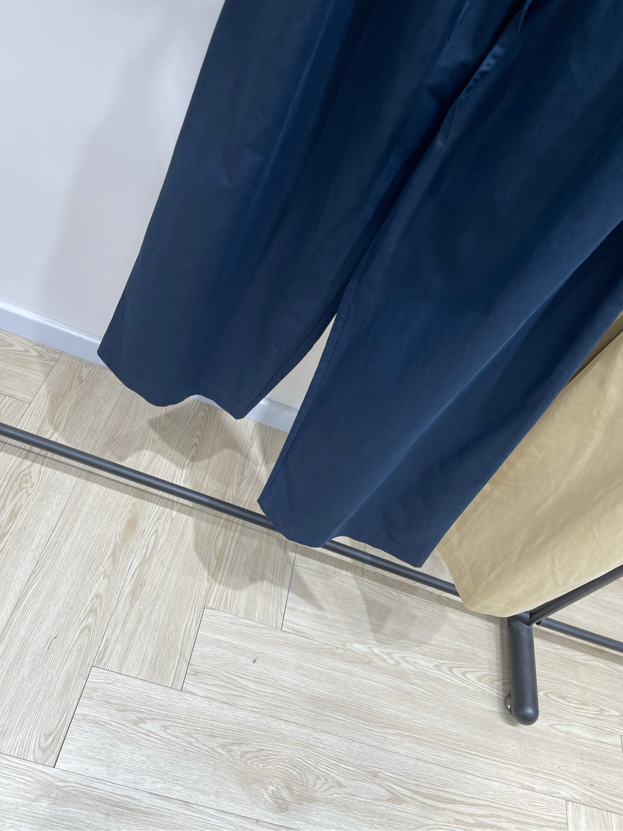 【RA彩条双腰头工装阔腿长裤】🔺，面料：棉+莱赛尔颜色：卡其色，藏蓝色RARE 25AW秋冬新款 双腰头