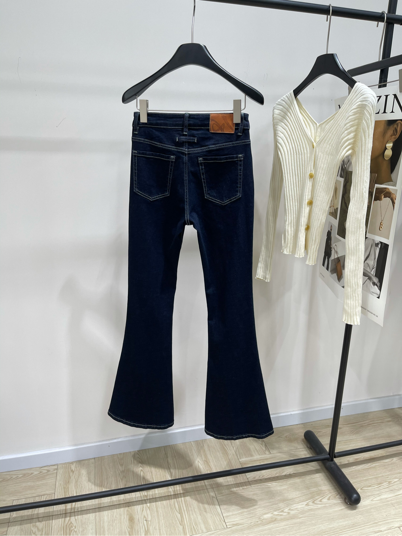 【Ash原色深蓝喇叭牛仔裤】🔺，面料：牛仔棉颜色：深蓝天啦噜 腿精本精｜AIMSH|||aim sh的裤