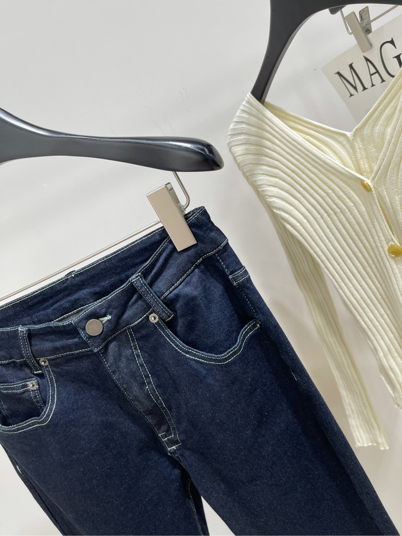 【Ash原色深蓝喇叭牛仔裤】🔺，面料：牛仔棉颜色：深蓝天啦噜 腿精本精｜AIMSH|||aim sh的裤