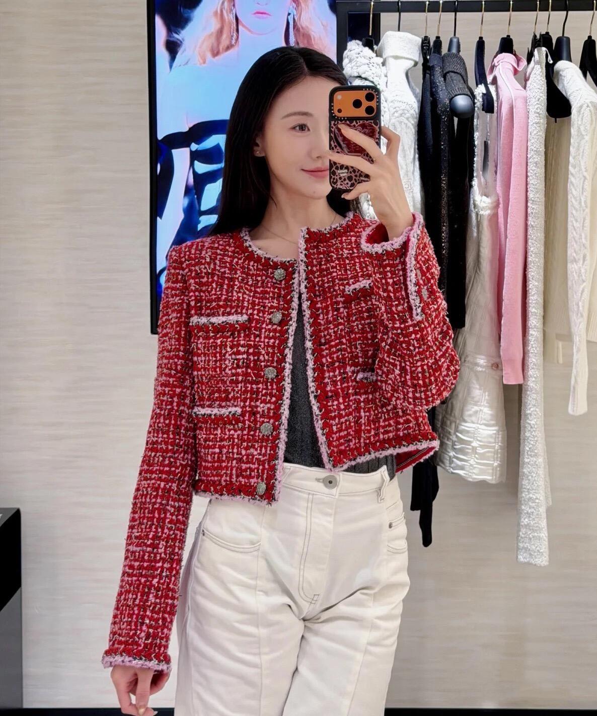 NO:685698,Small and short design,,19860909小短款设计,,,Women's clothing