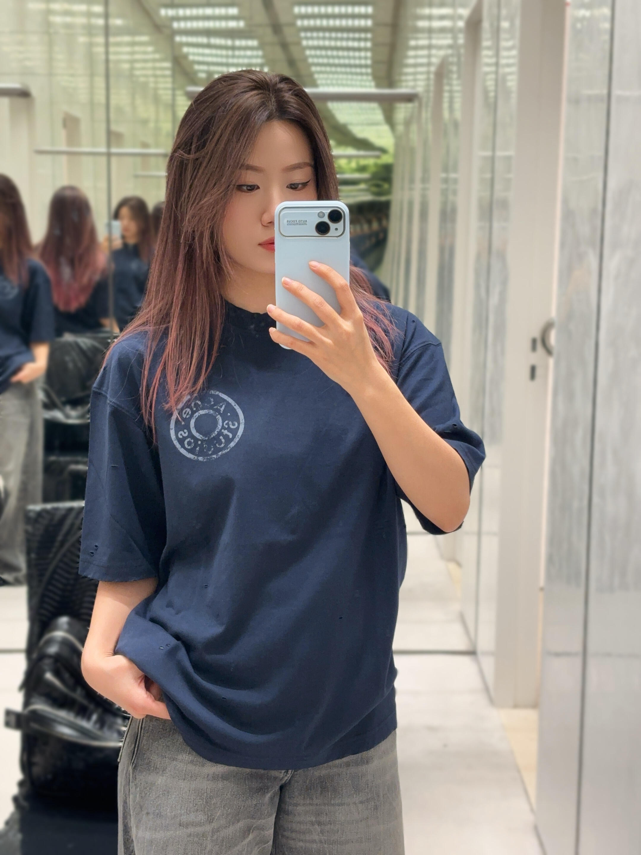 NO:696338,,,19860909,,,Women's clothing