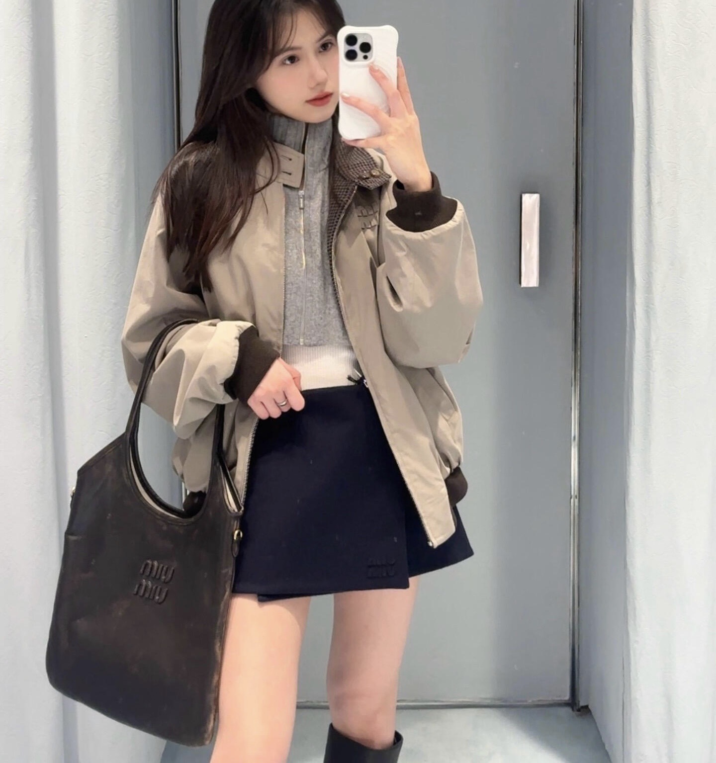 NO:709800,One piece of clothing, two boats,19860909一衣服两船,,,Women's clothing