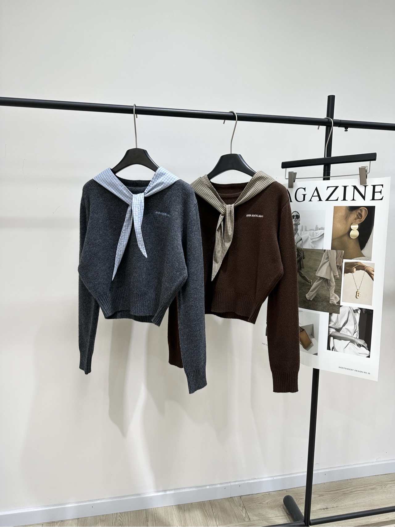 NO:715856,[Ann plaid lace-up hooded crew neck sweater], made of wool, color gray, brown, ANN ANDELMAN's college-style sub-collar sweater, dark gray main tone + blue and white plaid navy collar, fake two-piece design, super layered. The knitted fabric is soft and skin-friendly, super comfortable to wear in autumn and winter. The short slim fit version shows the waistline, and it is super slim when paired with high-waisted pants and skirts!  The neckline is detachable, making it more flexible to wear. It can be easily used for commuting, campus and daily life. College style + Korean simplicity, fashionable and practical ~ Flat size S shoulder width 43, chest 102, length 47, sleeve length 63 M Shoulder width 44, chest 106, length 48, sleeve length 64 L Shoulder width 45, chest 110, length 49, sleeve length 65  There will be an error of 2 to 3cm due to manual measurement, which is within the normal range, skirts, sweaters, hats,19860909【Ann格纹系带连帽圆领毛衣】 ,面料羊毛 颜色灰色、咖色 ANN ANDELMAN这款学院风格子领针织衫 深灰色主调+蓝白格纹海军领 假两件设计超有层次感 针织面料柔软亲肤,秋冬穿超舒服 短款修身版型显腰线,搭配高腰裤裙超显瘦！ 领口可拆卸,穿搭更灵活 通勤、校园、日常都能轻松驾驭 学院风+韩系简约,时髦又实用～ 平铺尺码 S肩宽43,胸围102,衣长47,袖长63 M肩宽44,胸围106,衣长48,袖长64 L肩宽45,胸围110,衣长49,袖长65 手工测量会有2～3cm误差属于正常范围,,skirts,sweaters,hats,,Women's clothing