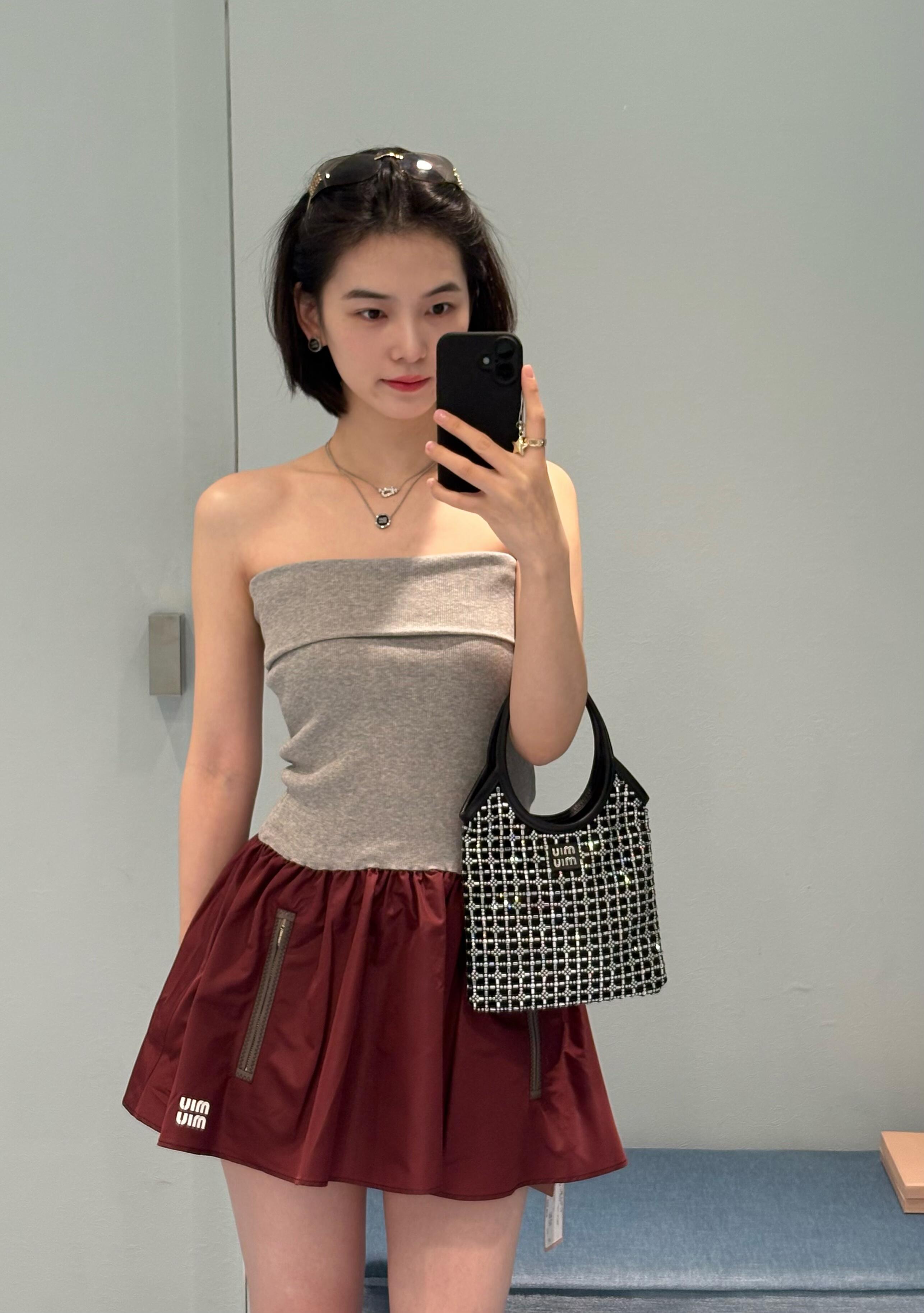 NO:733165,Looks great when worn alone or layered,19860909单穿叠穿都好看,,,Women's clothing