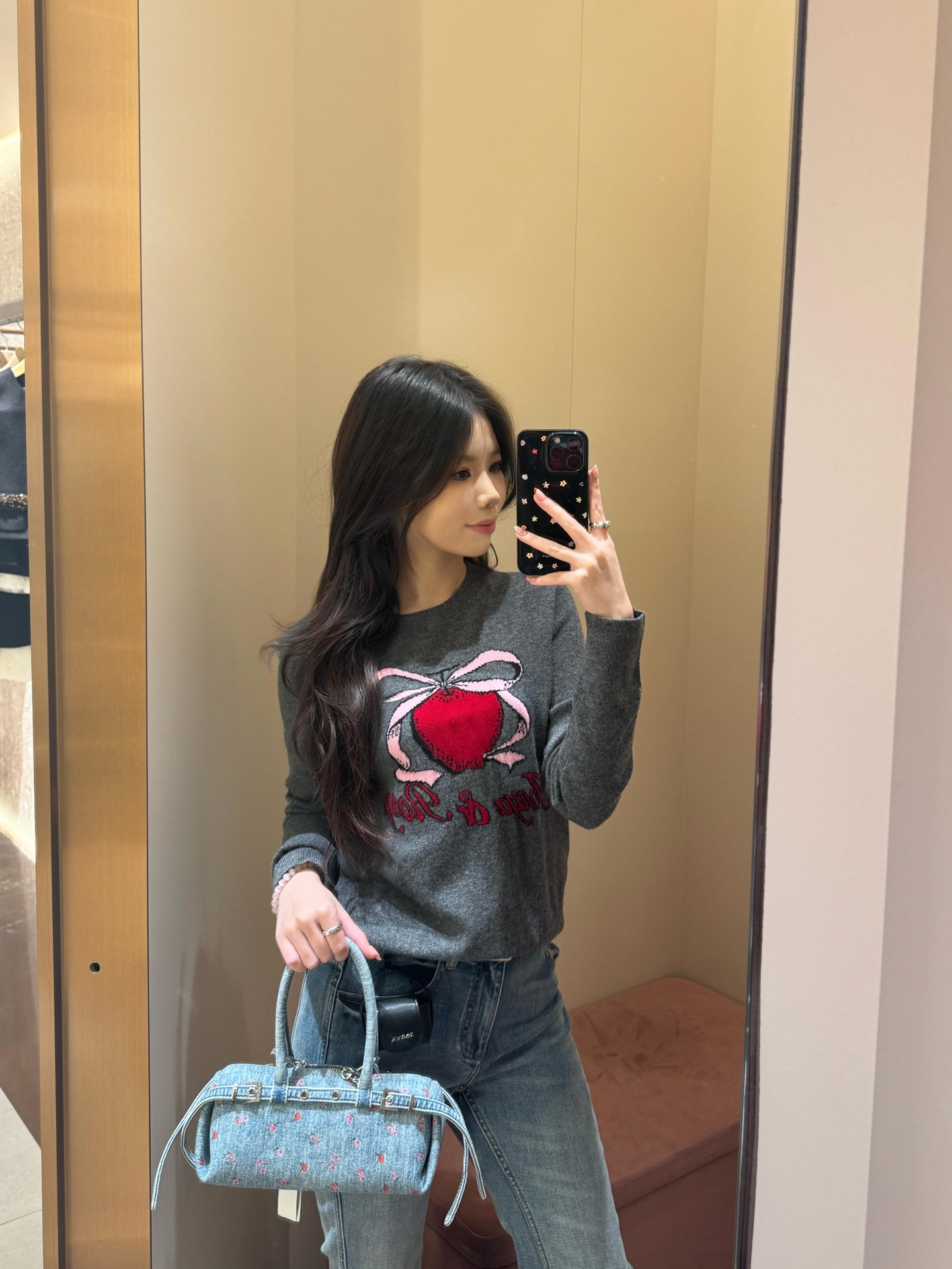 NO:734952,,,19860909,,,Women's clothing