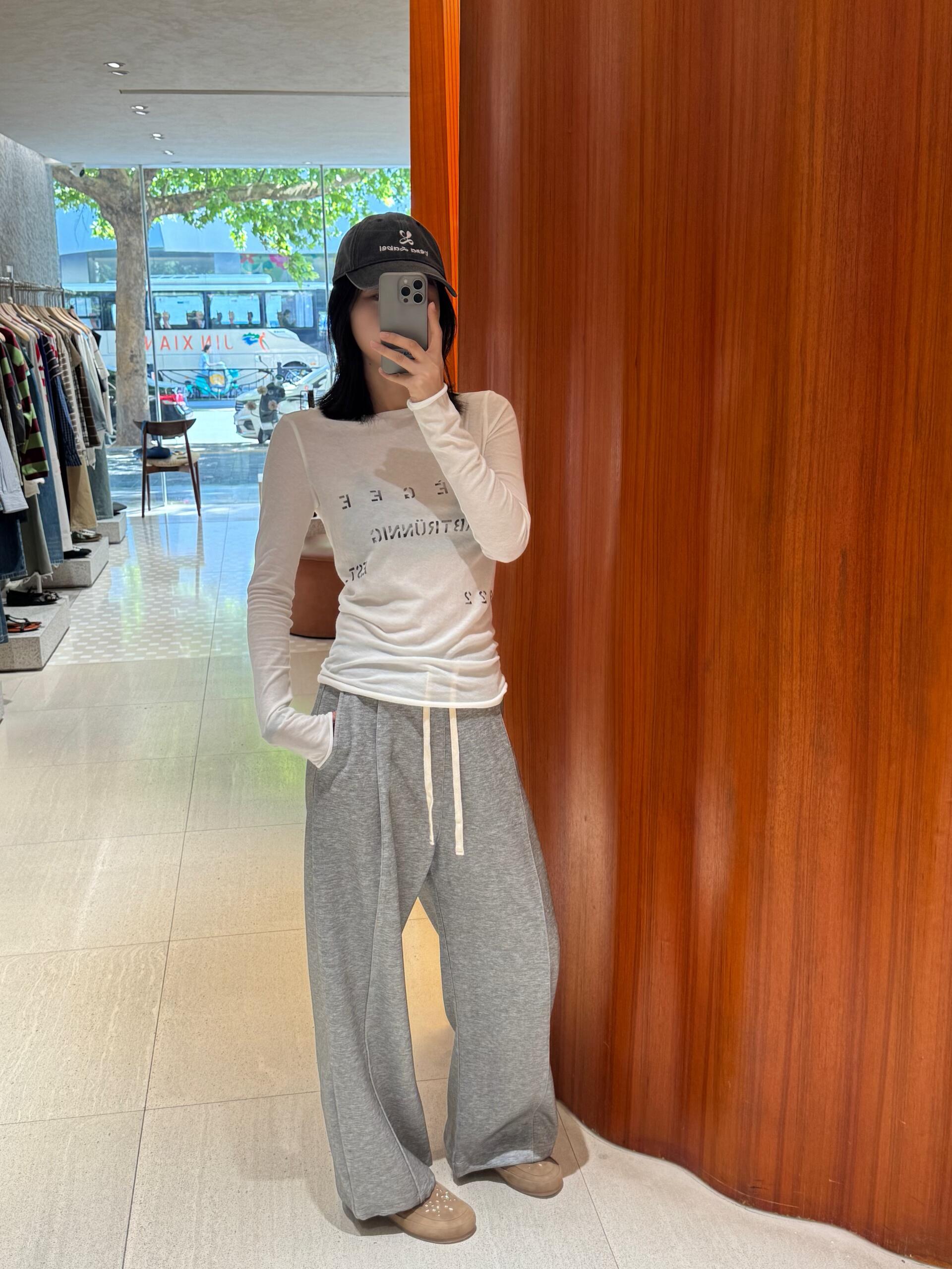 NO:752640,Close your eyes and enter,19860909闭眼入,,,Women's clothing