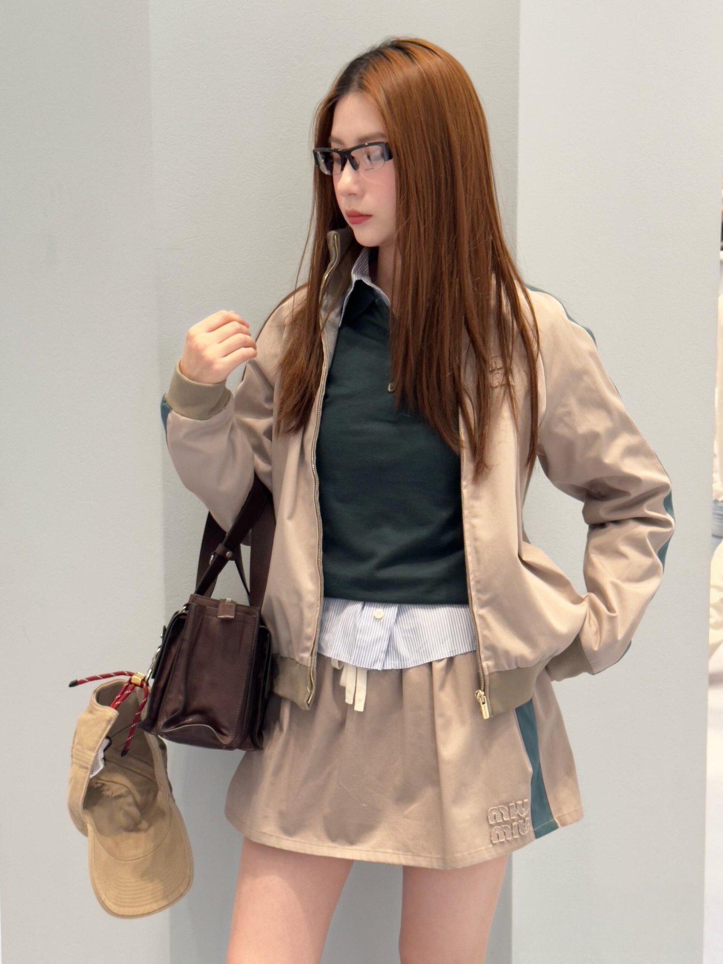 NO:796570,,,19860909,,,Women's clothing
