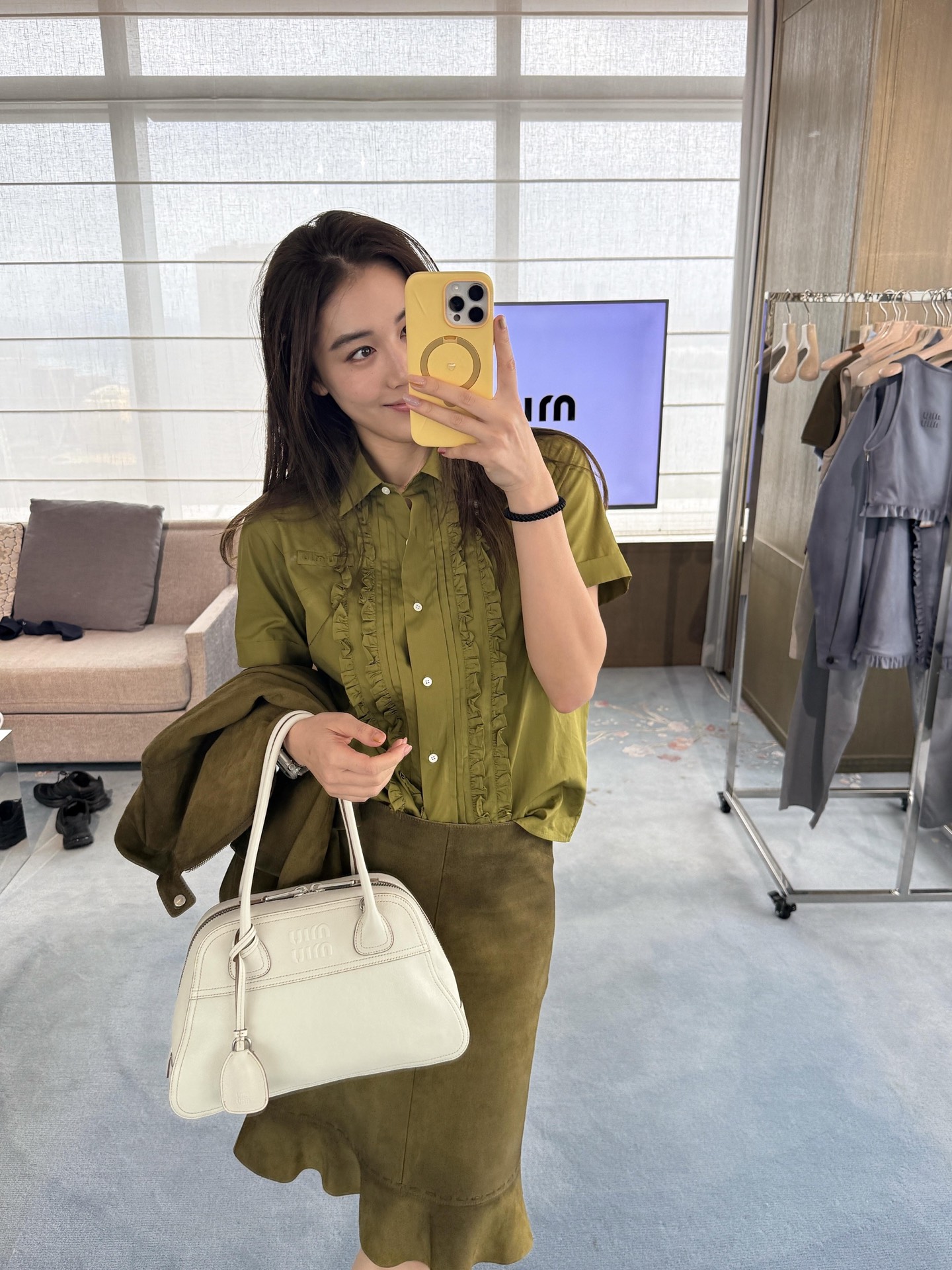 NO:799511,,,19860909,,,Women's clothing