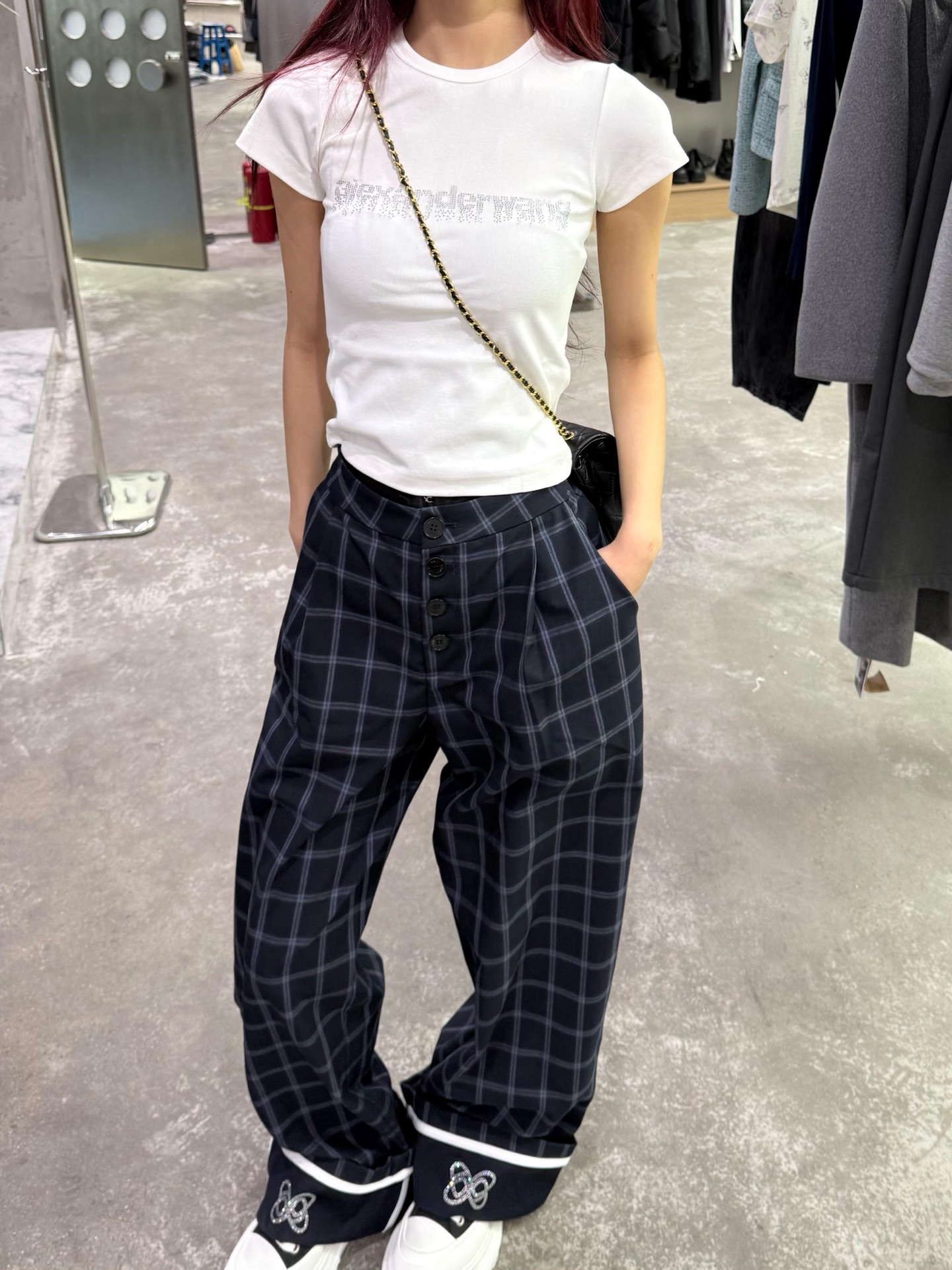 NO:799967,Navy blue + dark gray plaid, full of retro college style!  Cuffed trouser legs + hot-drilled LOGO, super exquisite details, high-quality cotton blend, good drape and comfortable, loose straight design,19860909藏蓝+深灰格纹,复古学院风满满！ 裤脚翻边+烫钻LOGO,细节超精致 高品质棉混纺,垂感好又舒适,宽松直筒设计,,,Women's clothing