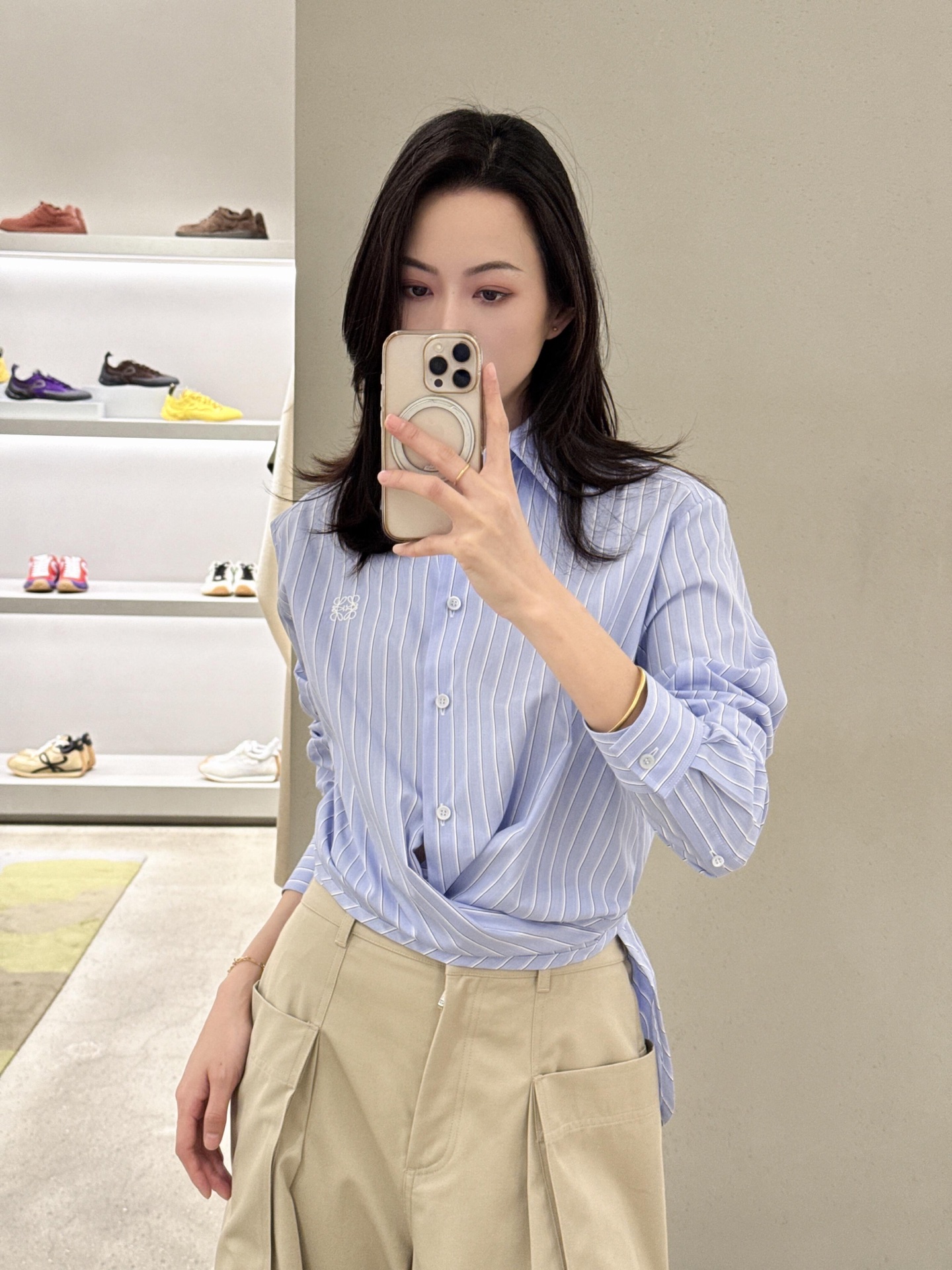 NO:831215,The drawstring at the waist can be tied freely, which is full of design.19860909腰间抽绳可自由系带,设计感满满,,,Women's clothing