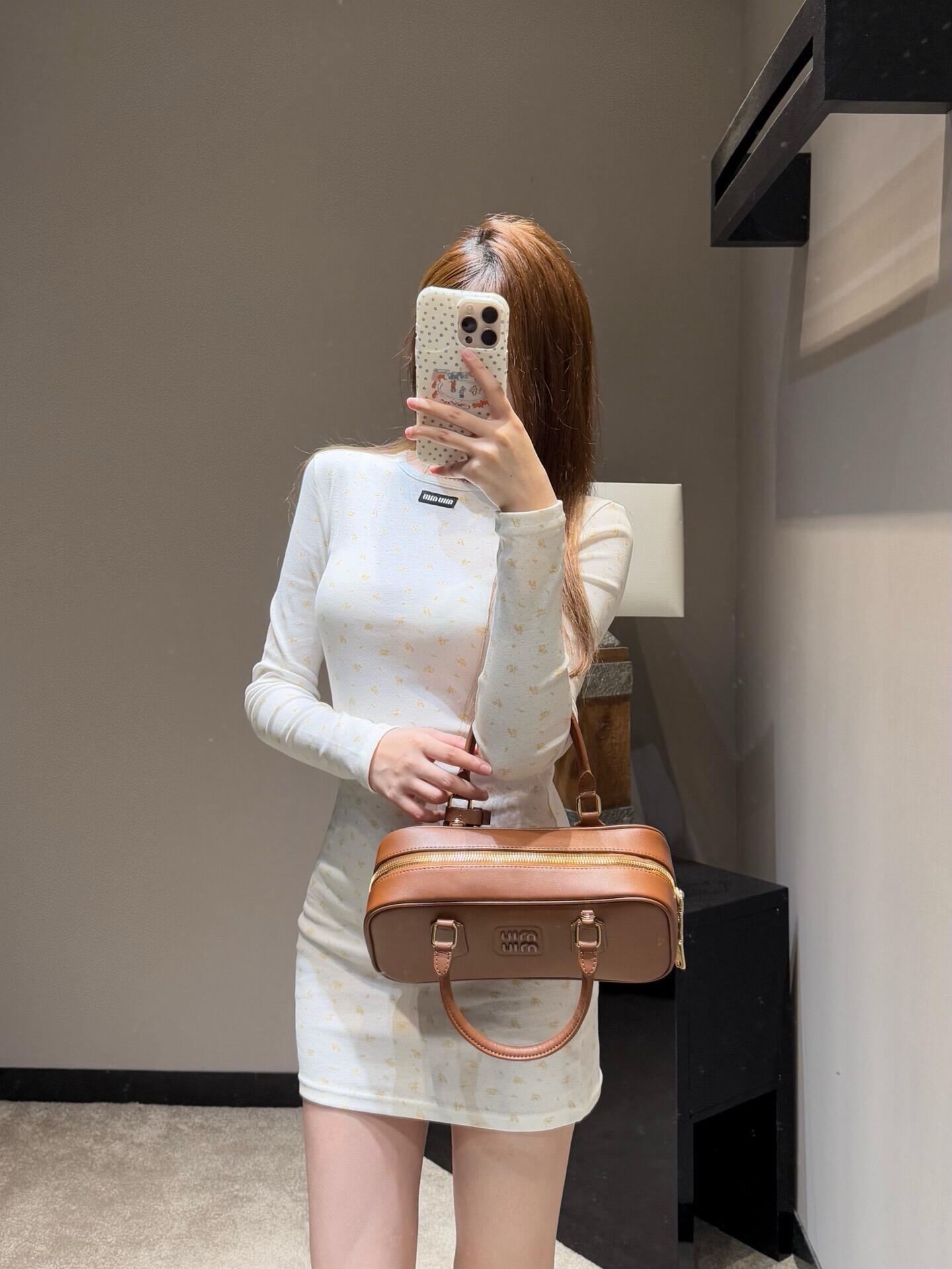 NO:839936,Slim and slim,19860909修身显瘦,,,Women's clothing