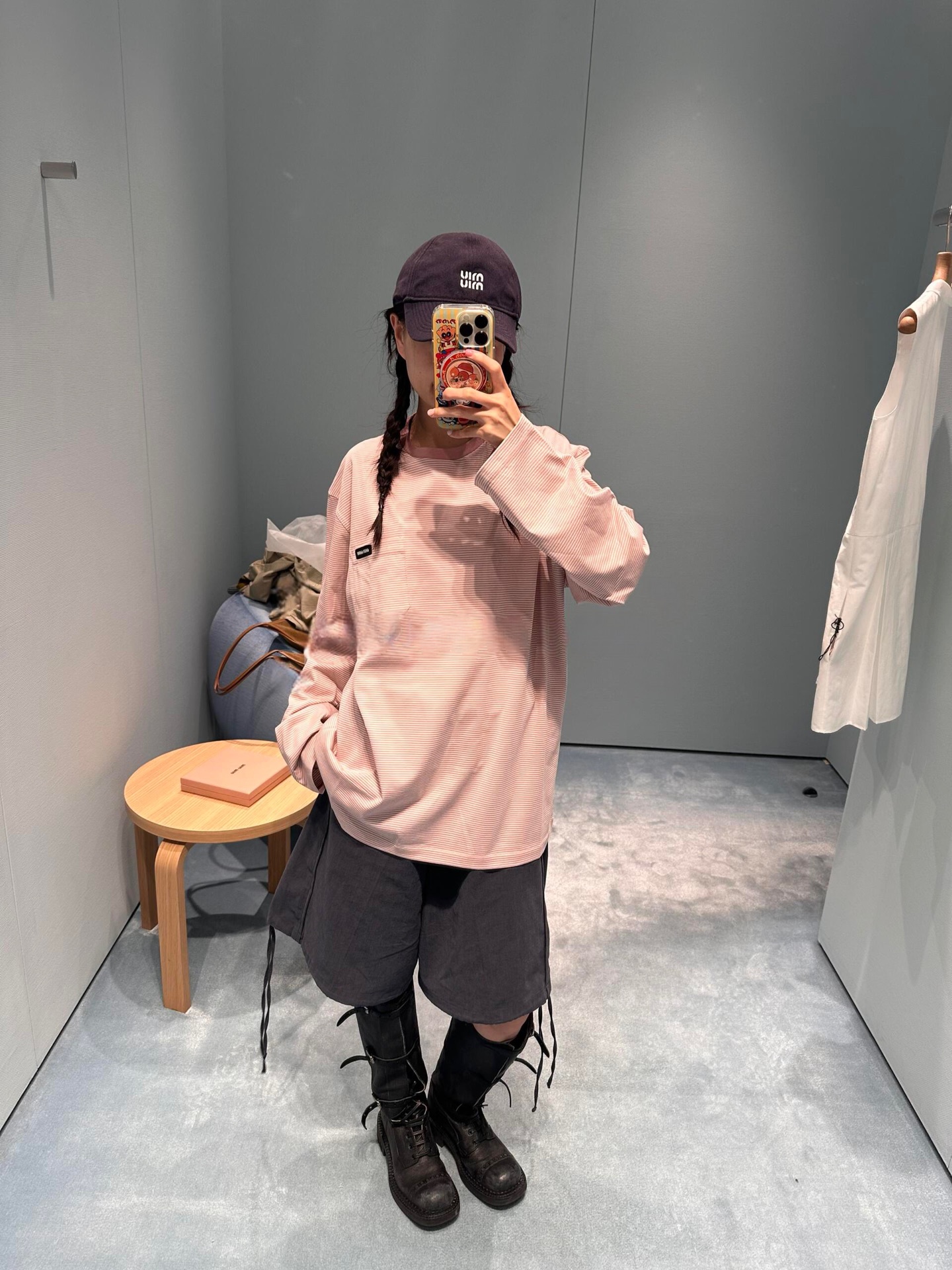 NO:844389,Pink and white pinstripe design, small chest pocket + black label logo, perfect for recognition. Soft cotton fabric, skin-friendly and breathable, super comfortable to wear in spring and summer!  ,,19860909粉白细条纹设计,胸口小口袋+黑标logo 辨识度满分 柔软棉质面料,亲肤透气,春夏穿超舒服！,,,Women's clothing