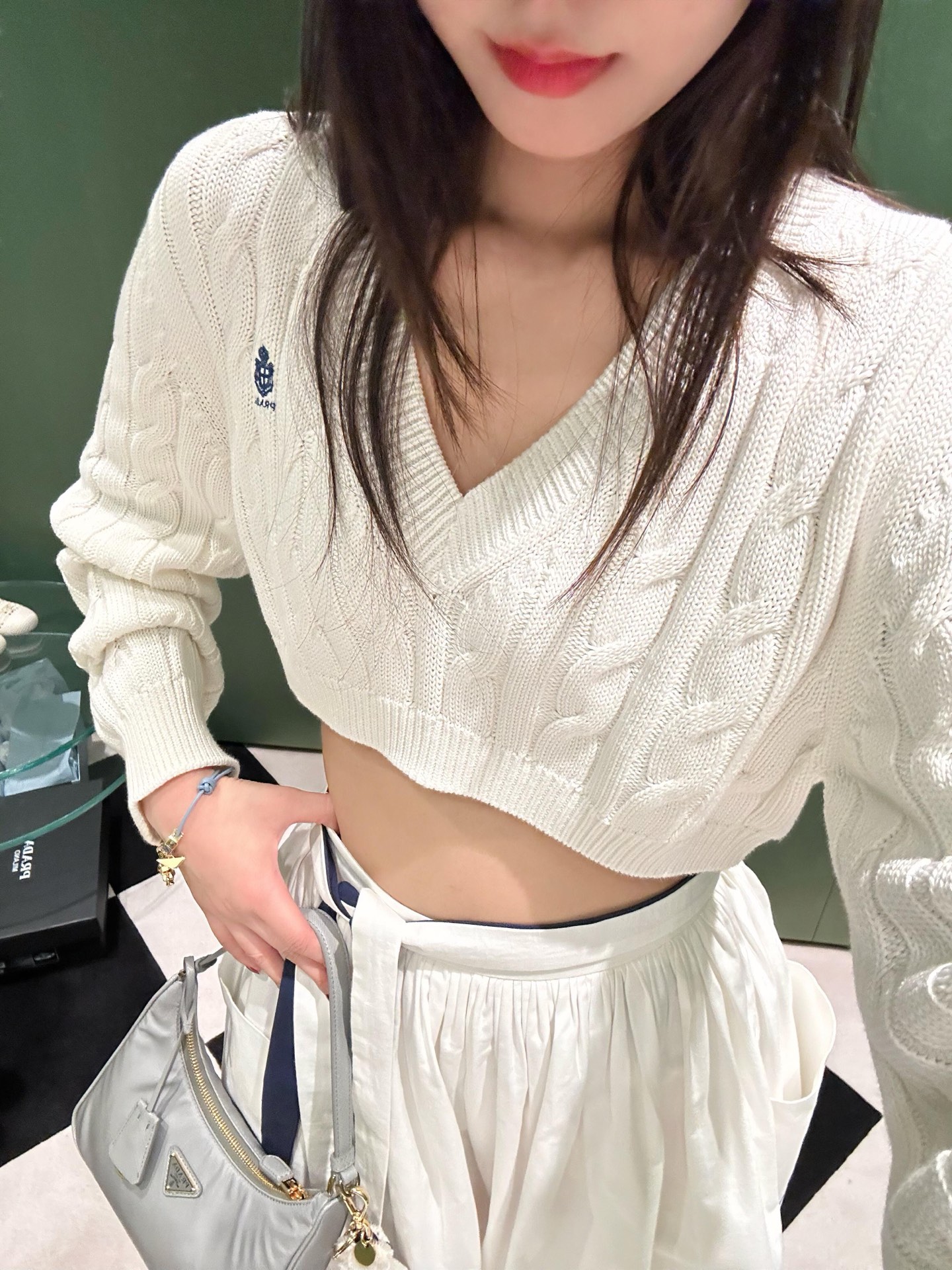 NO:856349,Soft knitted fabric, comfortable to wear, perfect for autumn and winter!  Pony embroidery on the left chest, perfect brand recognition,19860909柔软针织面料,穿着舒适,秋冬季节超适合！ 左胸小马刺绣,品牌辨识度满分,,,Women's clothing
