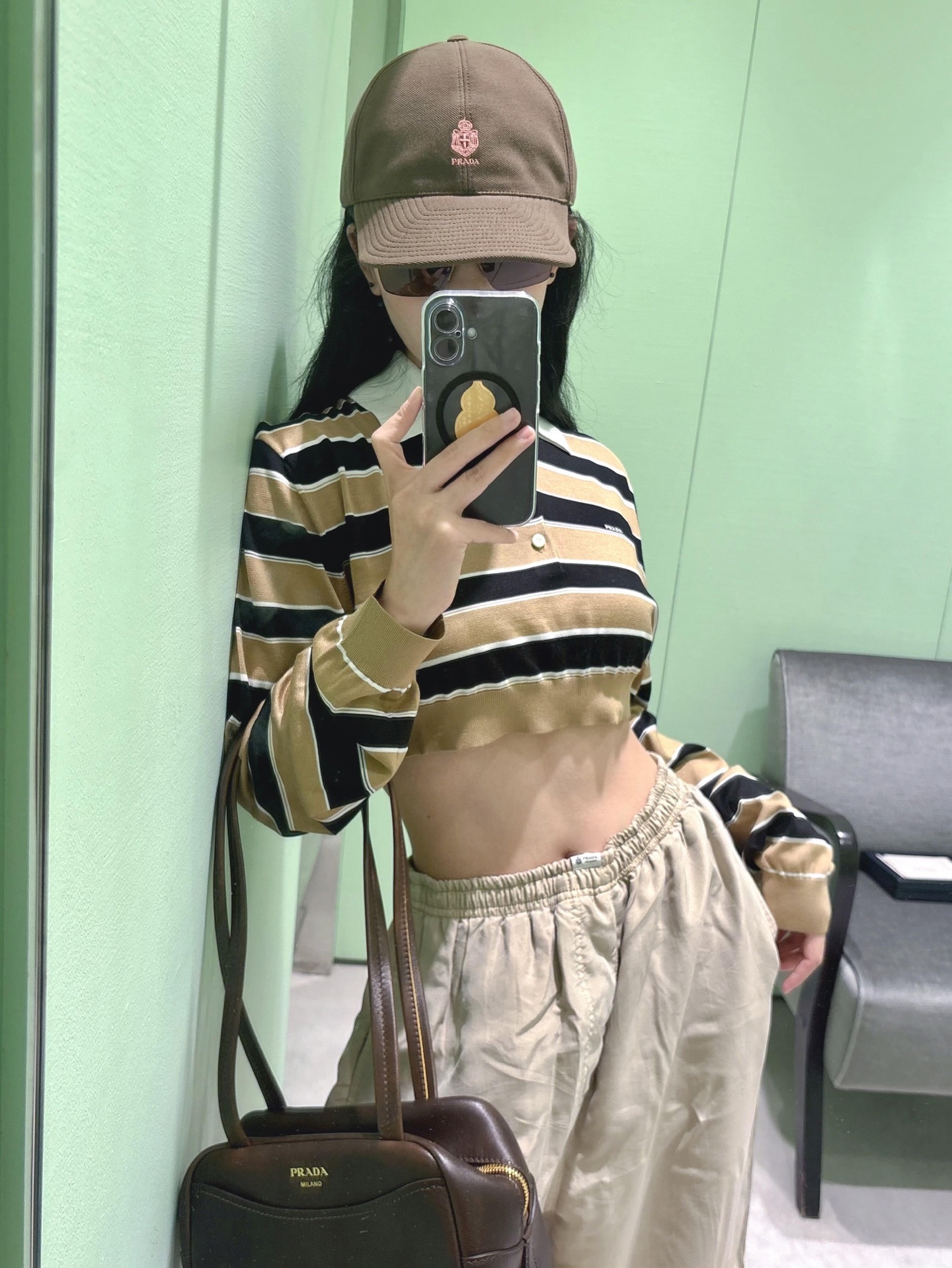 NO:892888,Small short design, retro hot girl style~,,19860909小短款设计,复古辣妹风～,,,Women's clothing