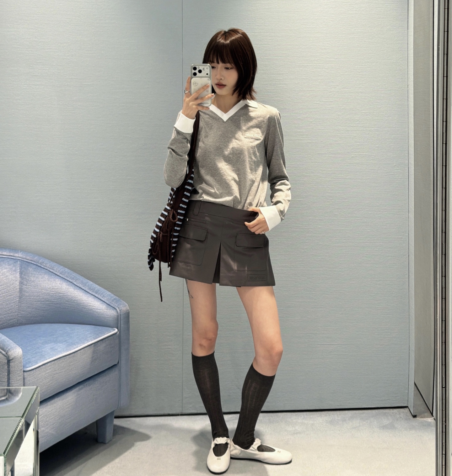 NO:899149,High-waisted A-line silhouette + large pocket design. Practical and stylish, it modifies body proportions. It’s easy to create a sweet and cool college style. It can be worn for daily commuting, dating, and traveling.19860909高腰A字版型+大口袋设计 实用又有型,修饰身材比例 甜酷学院风轻松拿捏～ 日常通勤、约会、出游都能穿,,,Women's clothing