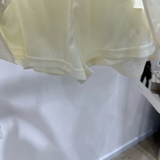 【M米杏色波浪纹刺绣迷你短裙】 🔺,面料:棉麻混纺 颜色:米杏色 Miu 26SS 镂空刺绣短裤 和之前那条半裙是同 【M米杏色波浪纹刺绣迷你短裙】 🔺,面料:棉麻混纺 颜色:米杏色 Miu 26SS 镂空刺绣短裤 和之前那条半裙是同