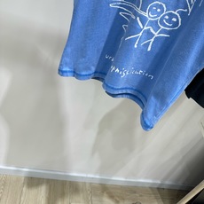 【UB蓝色椰树涂鸦圆领短袖T】 🔺,面料:全棉 颜色:蓝色 26SS|插肩袖修身火柴人海滩漫步手绘印花短袖T恤上衣 蓝 【UB蓝色椰树涂鸦圆领短袖T】 🔺,面料:全棉 颜色:蓝色 26SS|插肩袖修身火柴人海滩漫步手绘印花短袖T恤上衣 蓝