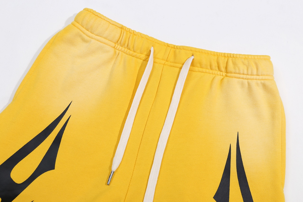 Hellstar Logo Cotton Laundry in Black and Yellow, Sizes S to XL - 图片 3