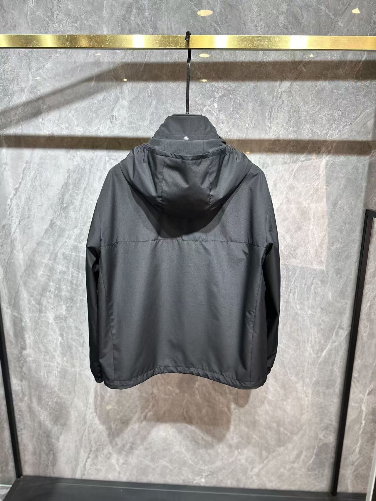 🆕Bur*erry 26男士连帽夹克外套 系列‼️‼️经典的英式传承依旧时尚韵味浓郁.独具一格的时尚单品