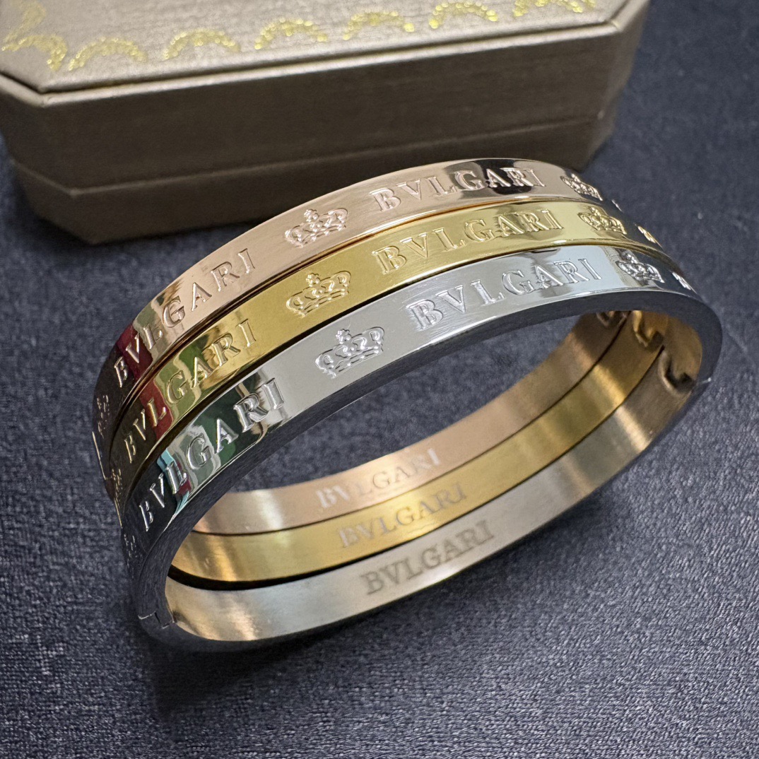 Bvlgari 宝格丽BVLGARI高品质中性款皇冠 雕刻手镯