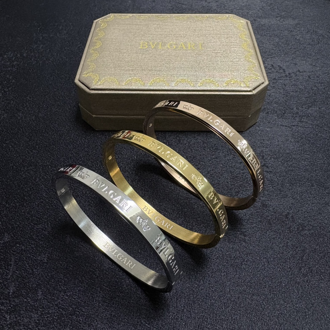 Bvlgari 宝格丽BVLGARI高品质中性款皇冠 雕刻手镯