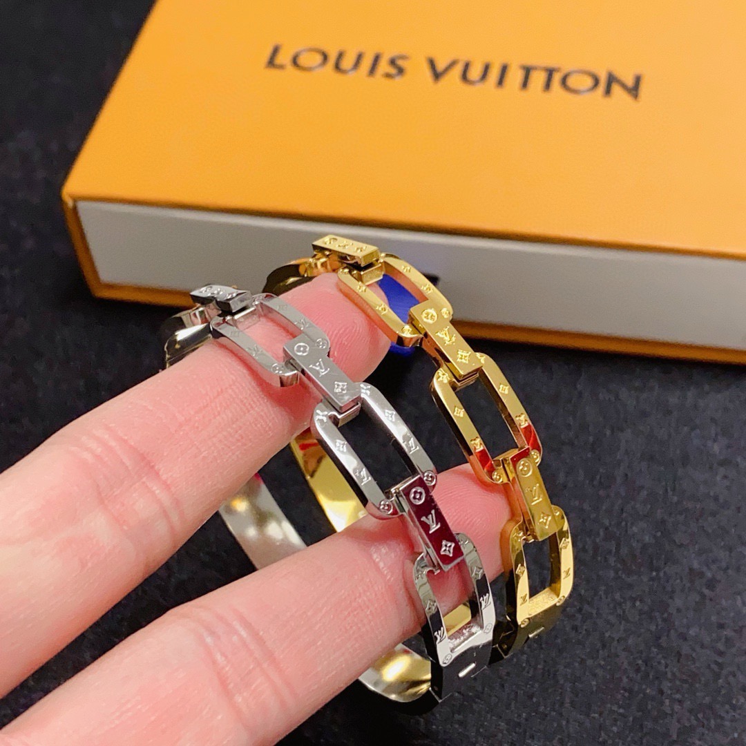 China Replica LV Jewelry LVJ0401-982